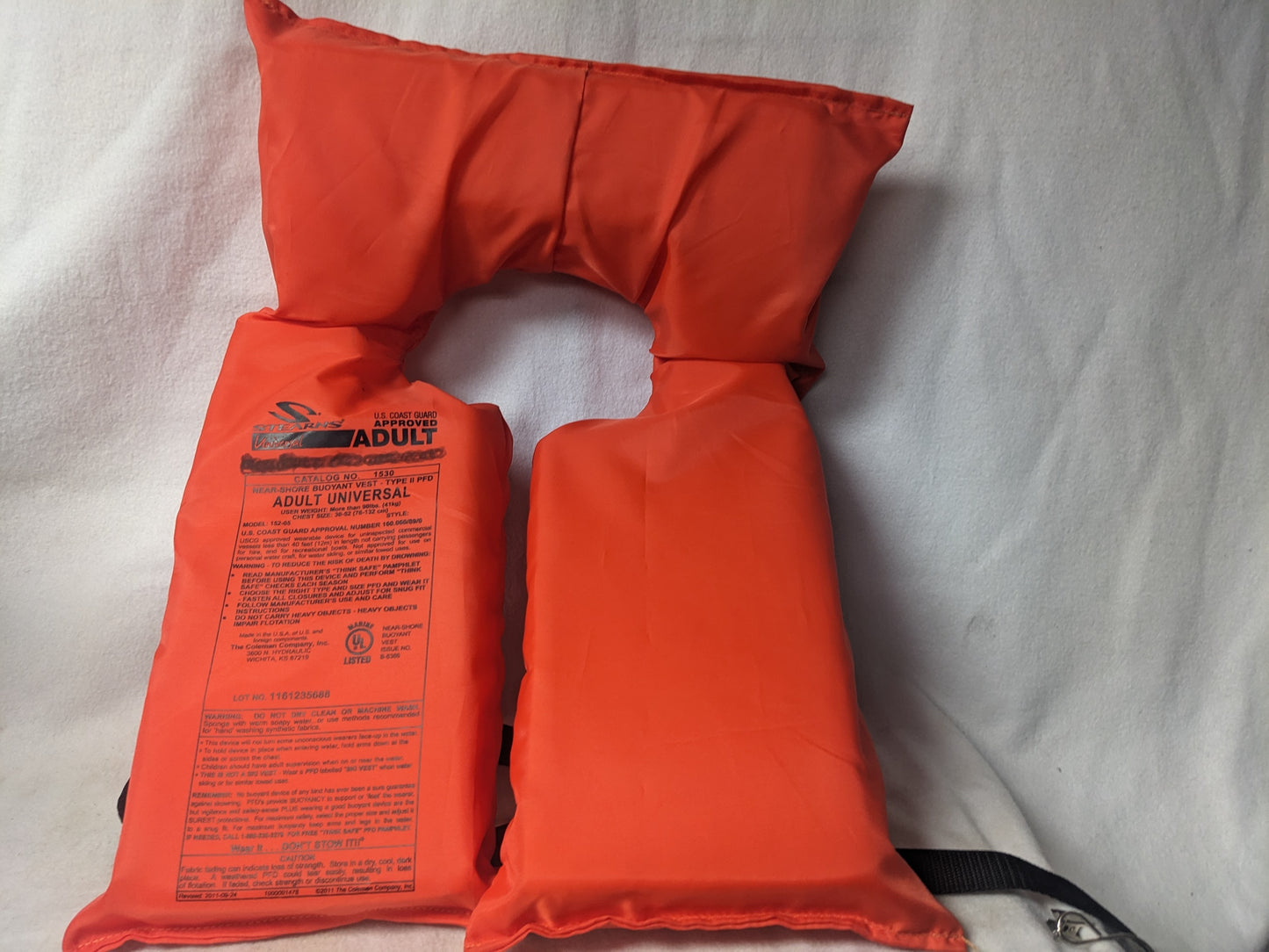 Stearns Horseshoe Type III PFD Floatation Aid Size Youth Color Orange Condition Used