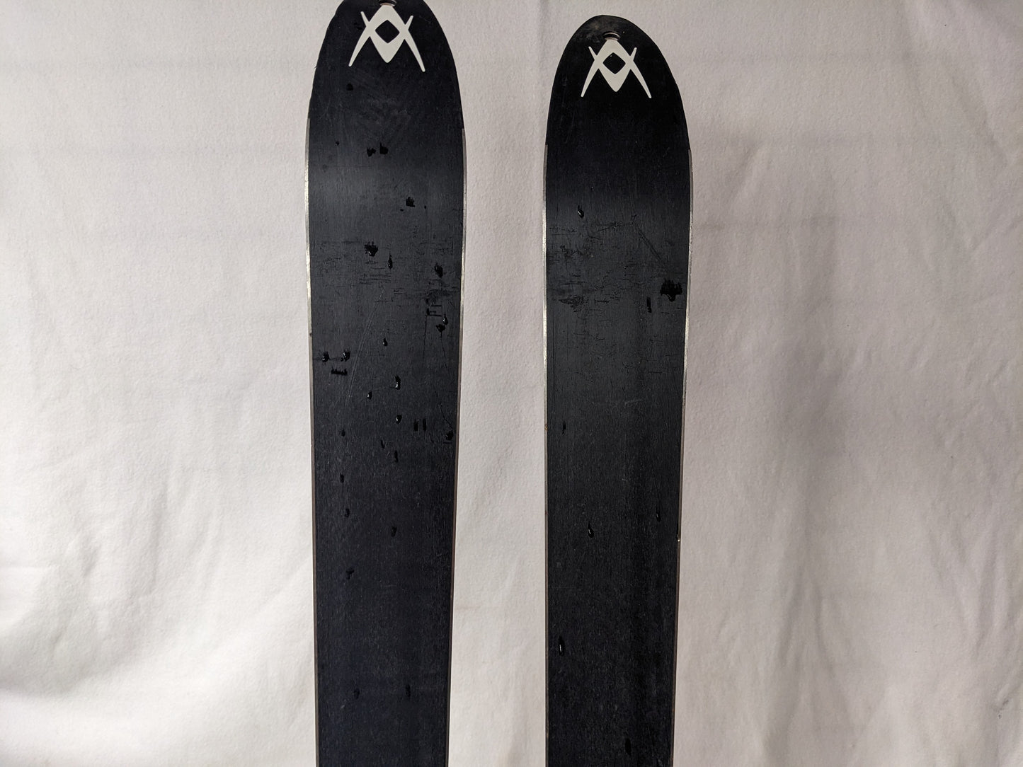Volkl Mountain M30 XC Telemark Skis 75 mm Bindings Size 189Cm Yellow Used
