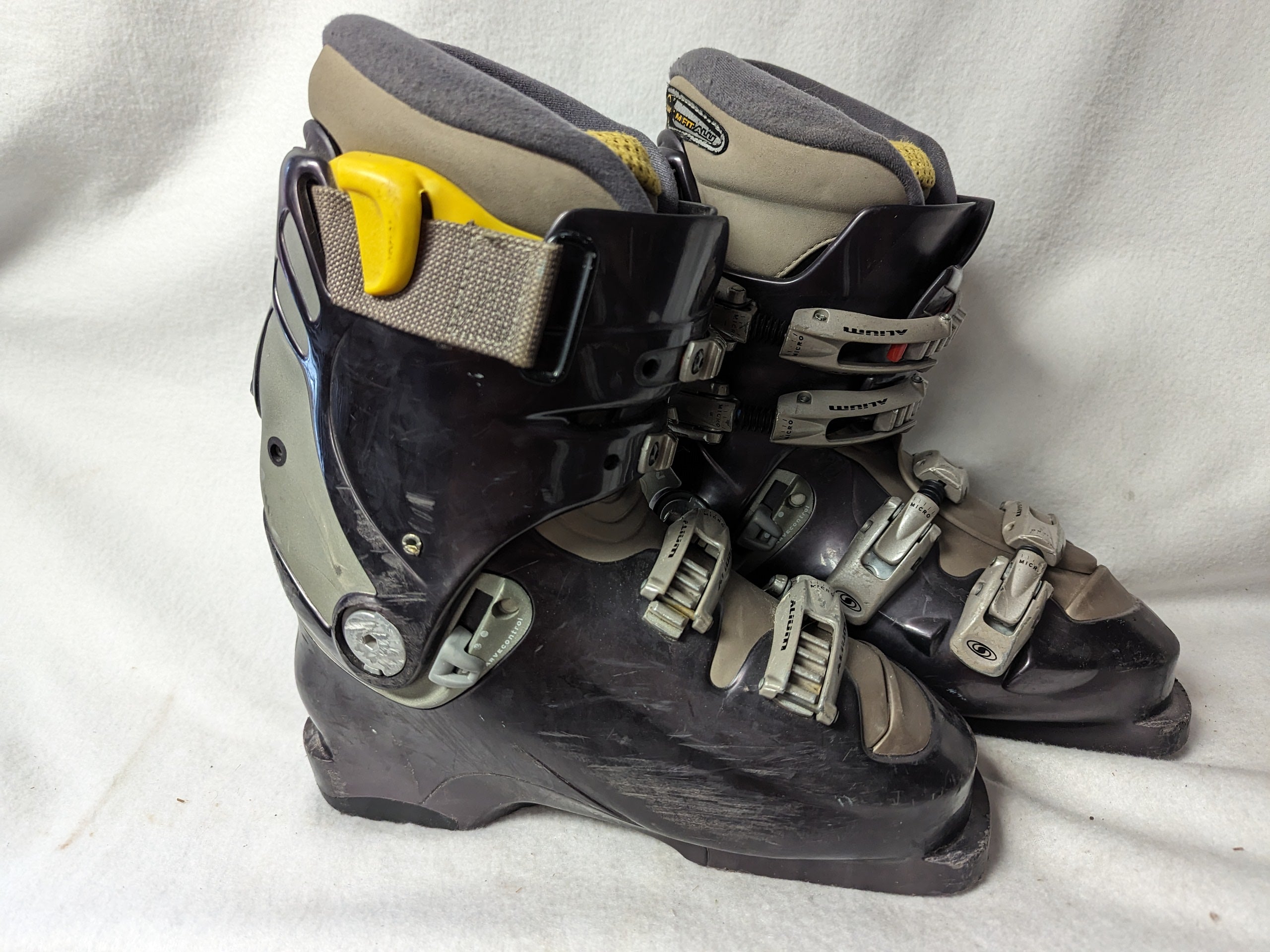 salomon evolution ski boots Salomon Evolution Series Ski Boots Size 25.5 Color Black Condition Use