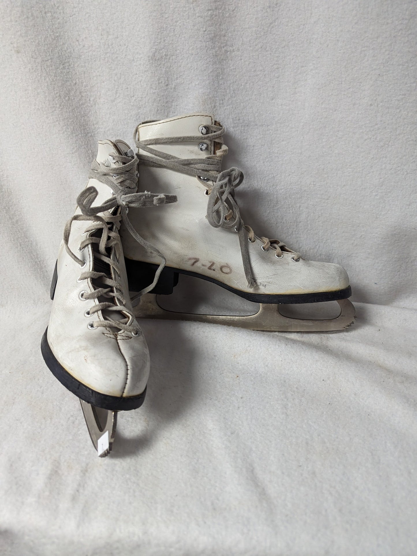 Figure Ice Skates Size 13 Color White Condition Used
