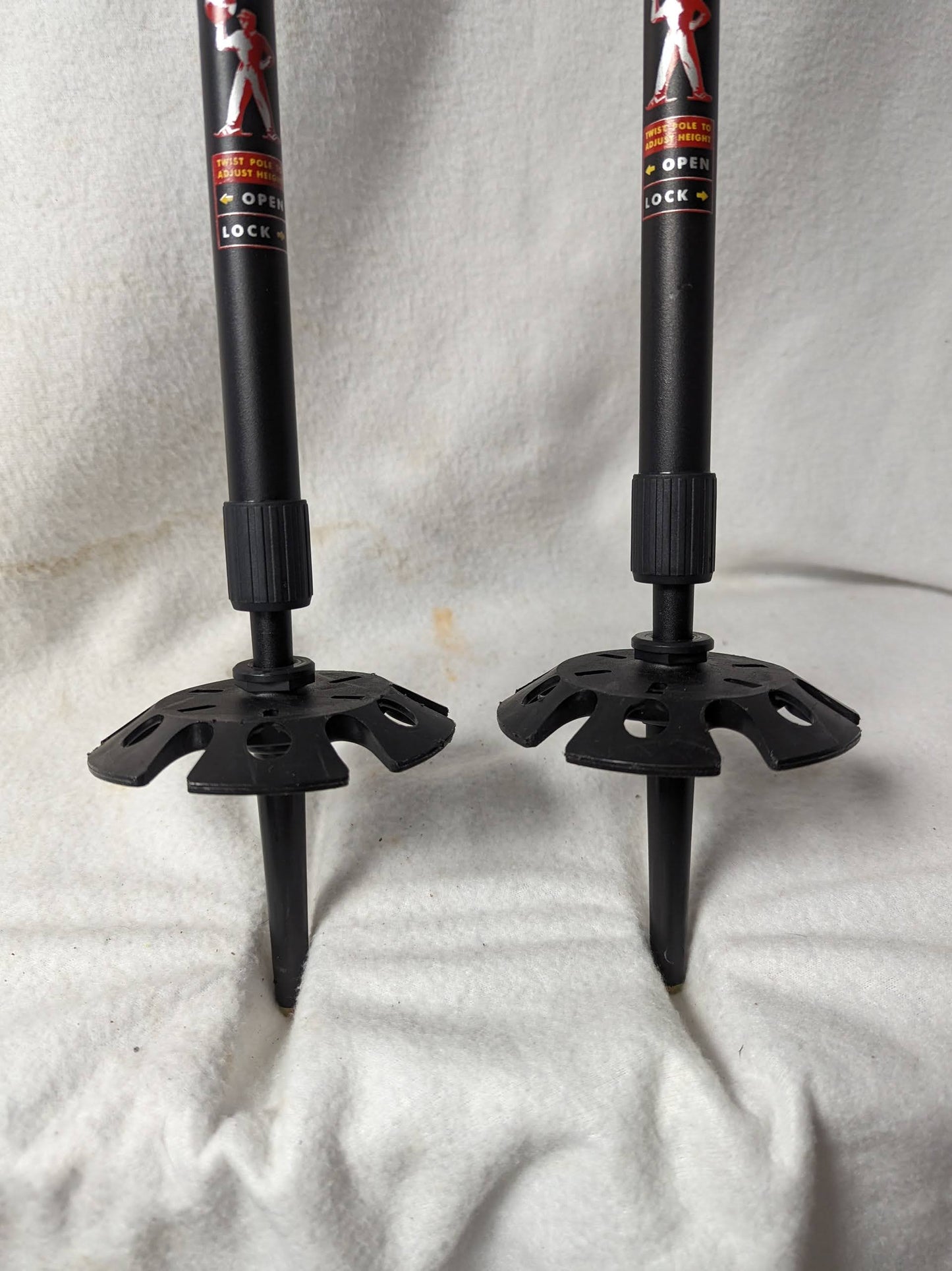 Atlas Snowshoe Poles Size Adjustable 85 Cm - 140 Cm Color Black Condition Used