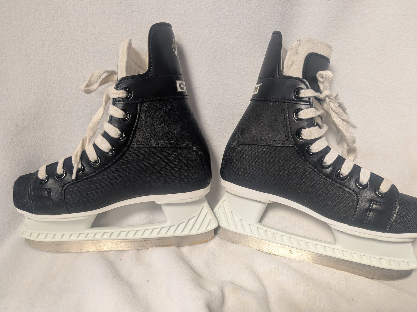 CCM Champion 90 Hockey Ice Skates Size 1 Color Black Condition Used Clean
