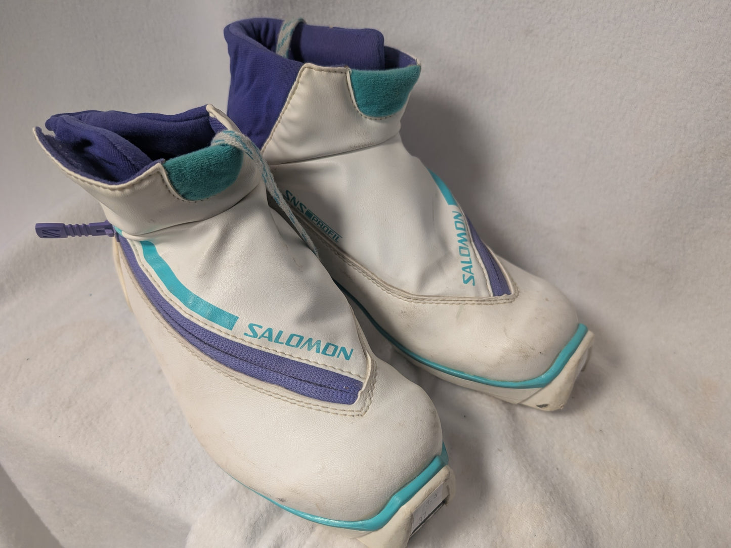 Salomon 611SR XC Cross Country SNS Profil Ski Boots Size 23.5 37 White Used