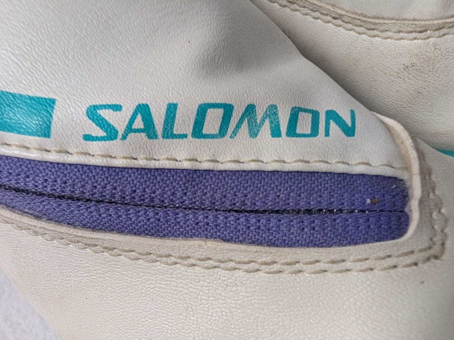 Salomon 611SR XC Cross Country SNS Profil Ski Boots Size 23.5 37 White Used