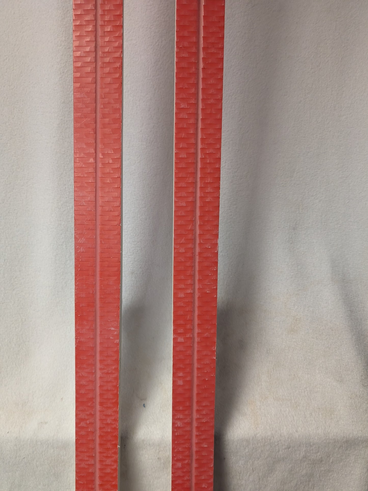 Classic Cross Country Fischer XC Skis SNS Profil Bindings Size 170 Cm Red Used