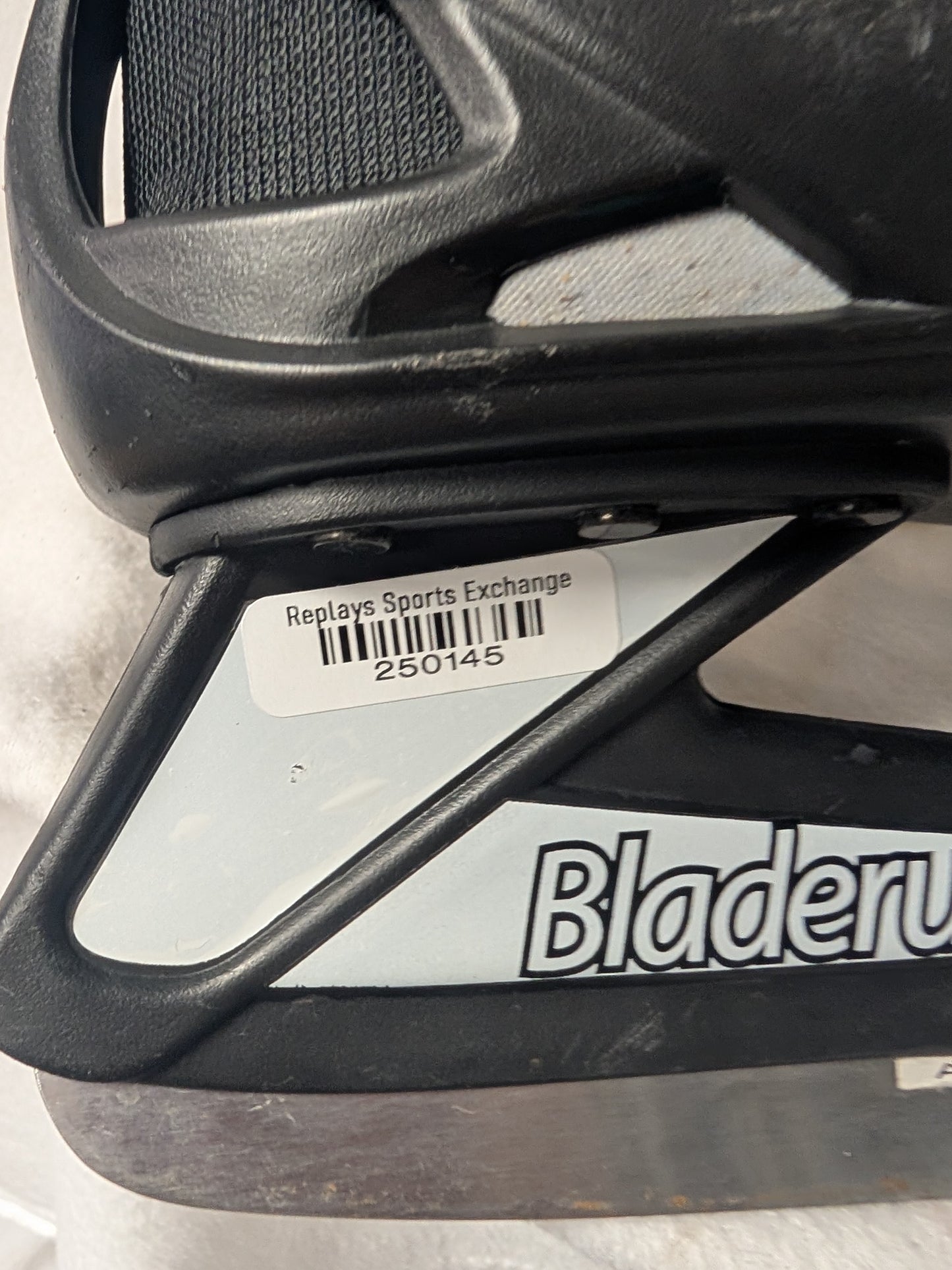 Bladerunner Hockey Comet Ice M Ice Skates Size 9 Color Black Used
