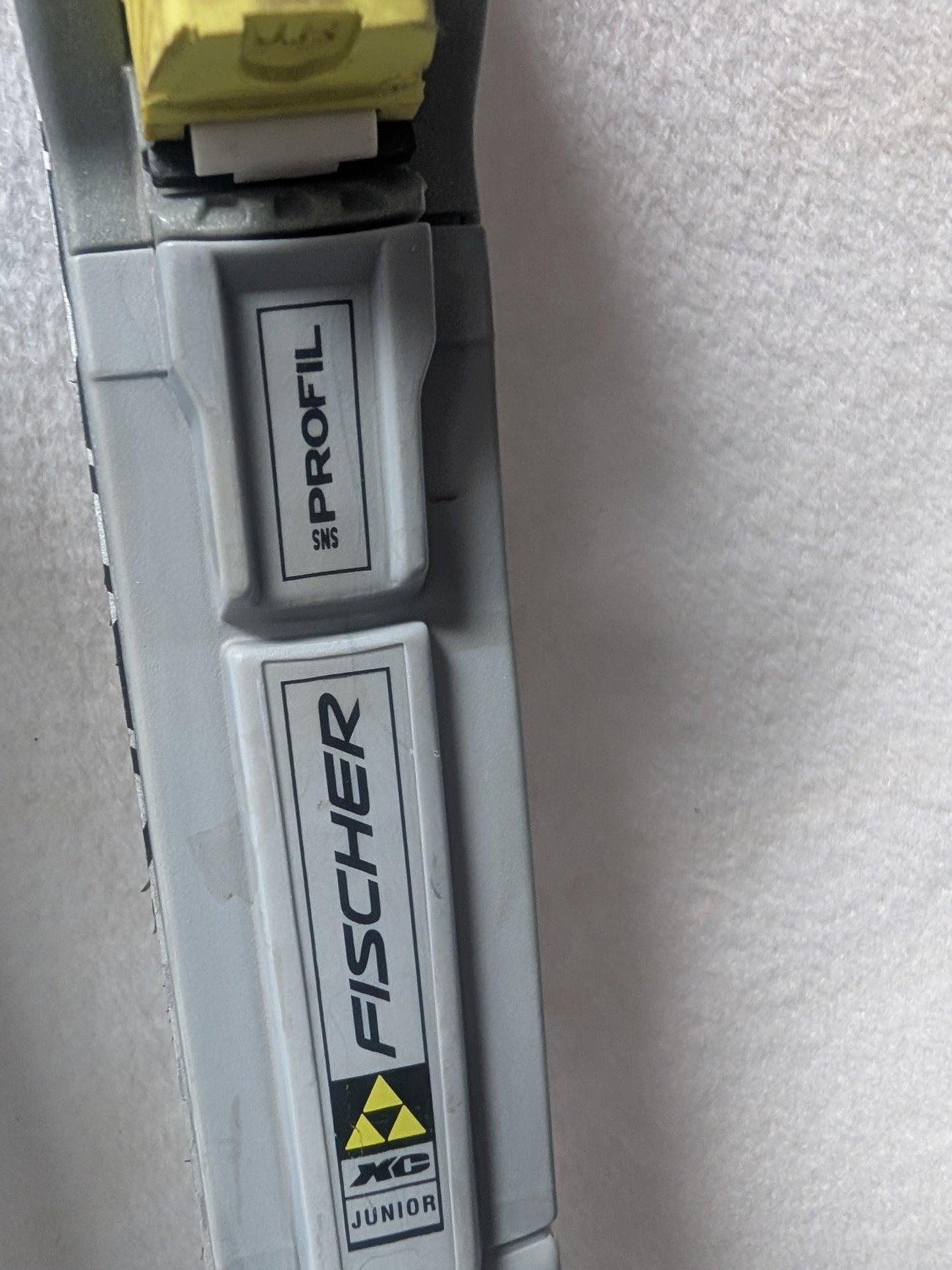 Classic Cross Country Fischer XC Skis NNN Profil Bindings Size 110 Cm Yellow Used