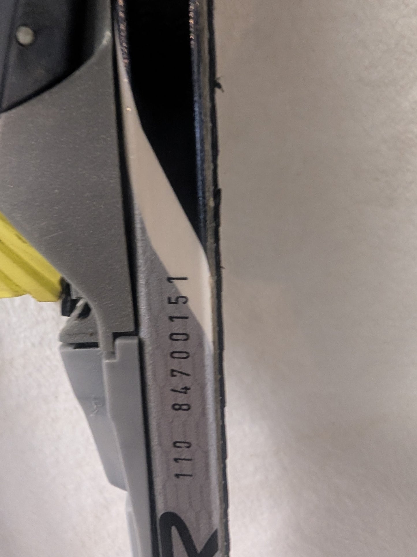 Classic Cross Country Fischer XC Skis NNN Profil Bindings Size 110 Cm Yellow Used