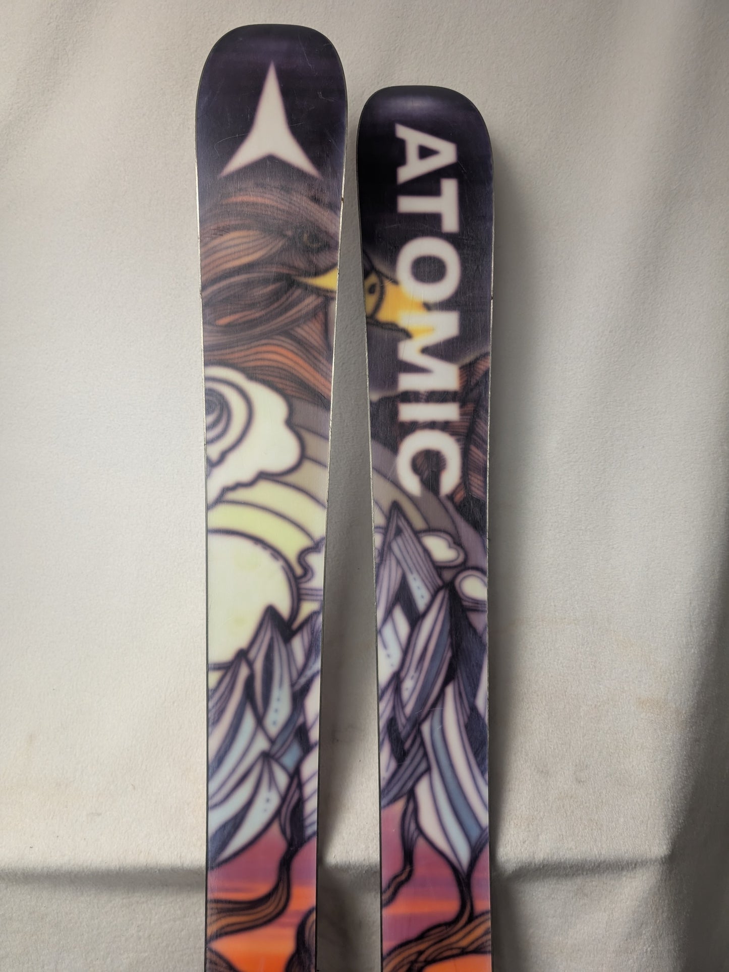 Atomic Bentchetler Skis Salomon C305 Bindings 133 cm Brown Used