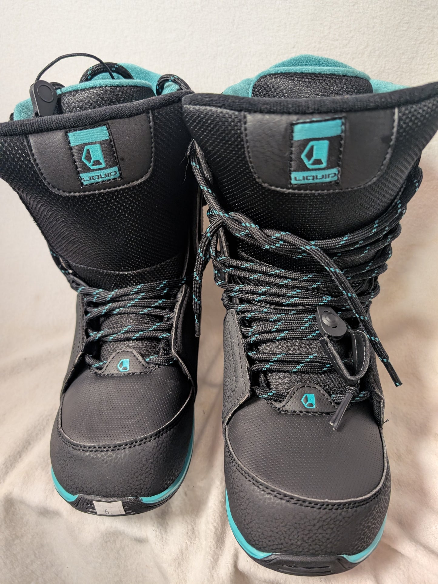 Liquid Snowboard Boots Size 6 Color Black Condition Used