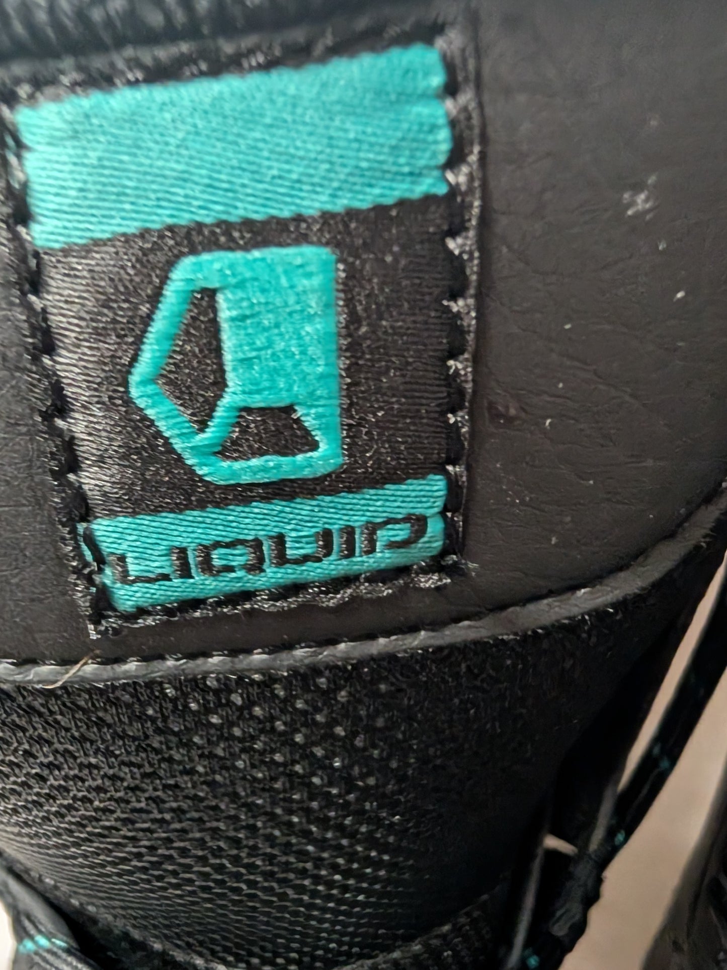 Liquid Snowboard Boots Size 6 Color Black Condition Used