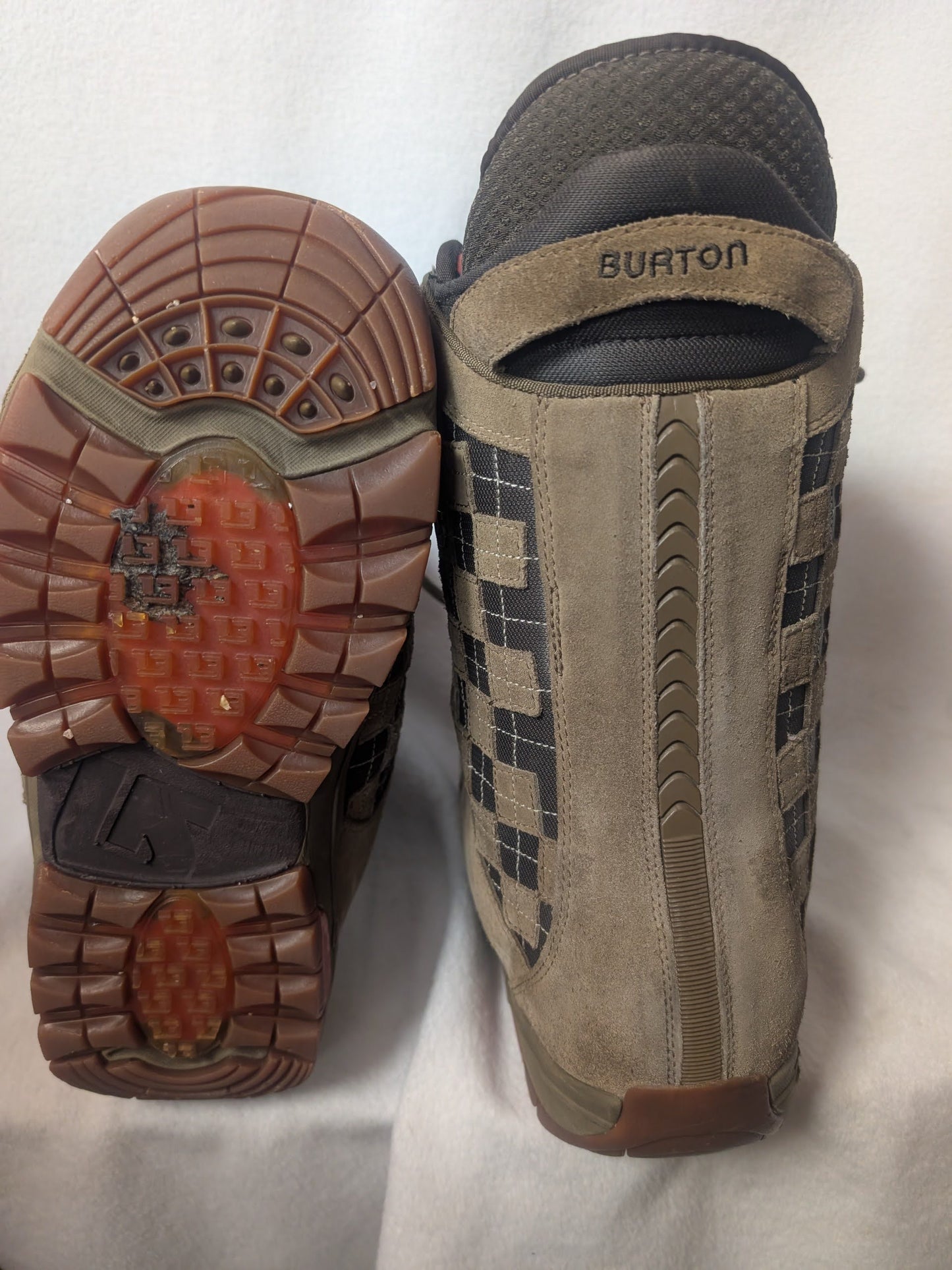 Burton Sabbath Snowboard Boots Size 11 Brown Used Adult