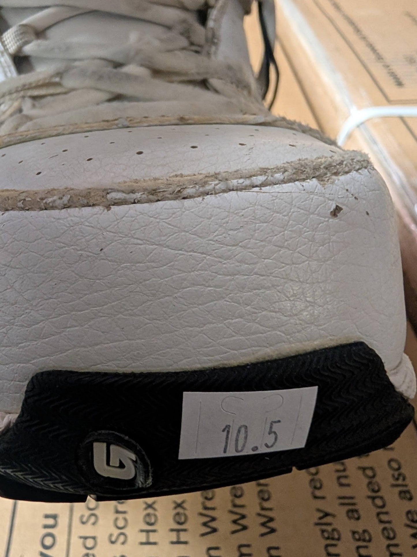 Burton Hail Snowboard Boots Size 10.5 Color White Condition Used