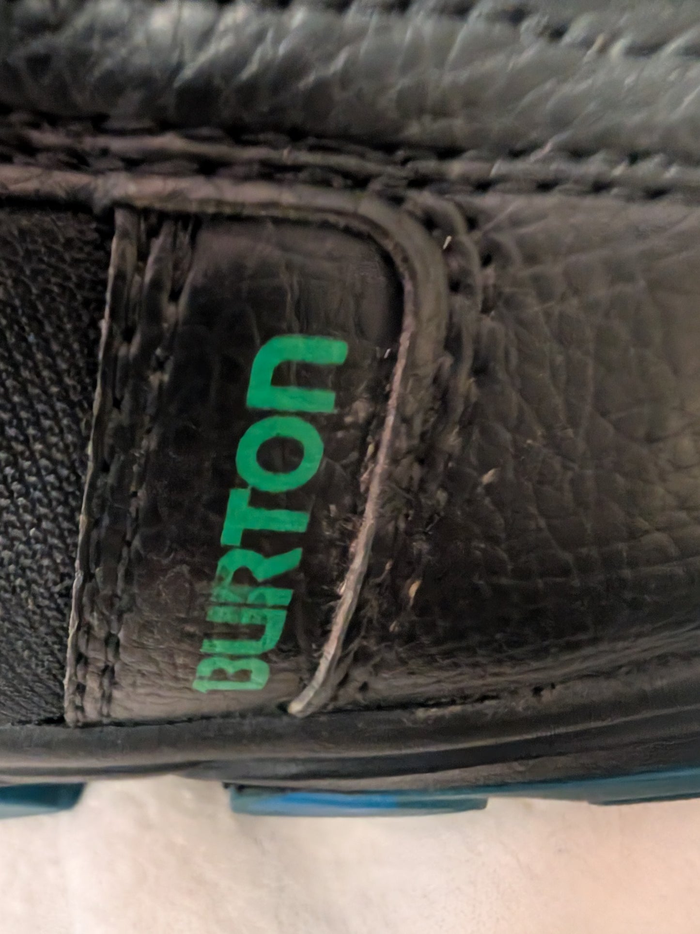 Burton Progression Snowboard Boots Size 6 Color Black Condition Used