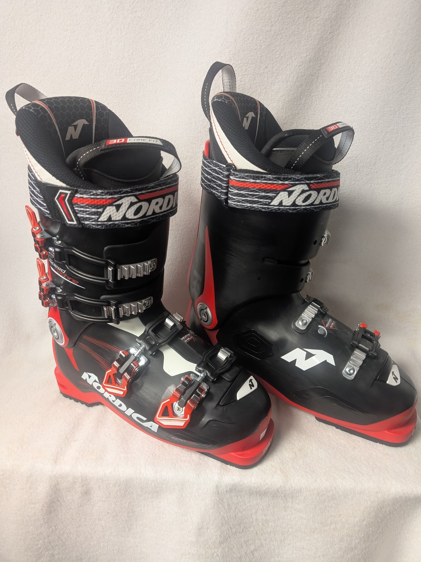 Nordica Speed Machine 110 Ski Boots Size 26.5 Color Red Condition Used