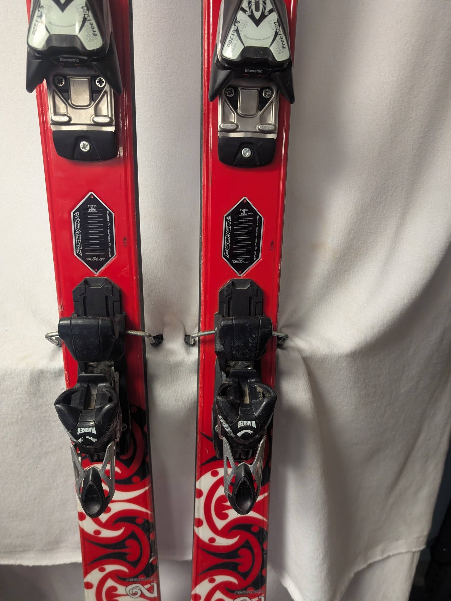 Fischer Kehua 92 Skis Marker Free1200 Bindings Size 177 Cm Red Used