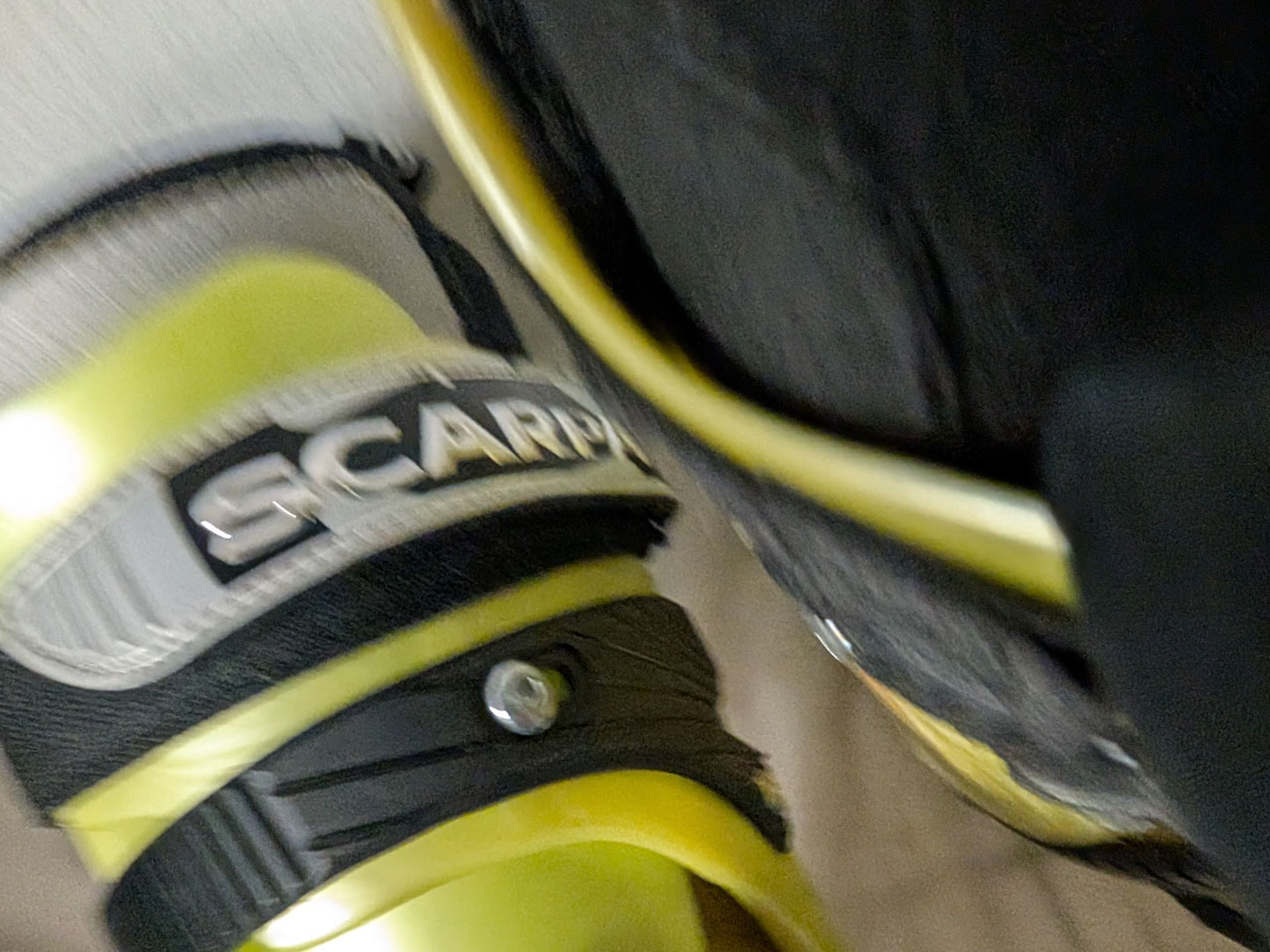 Scarpa Spirit4 AT XC Ski Boots Size 28.5? Color Green Condition Used