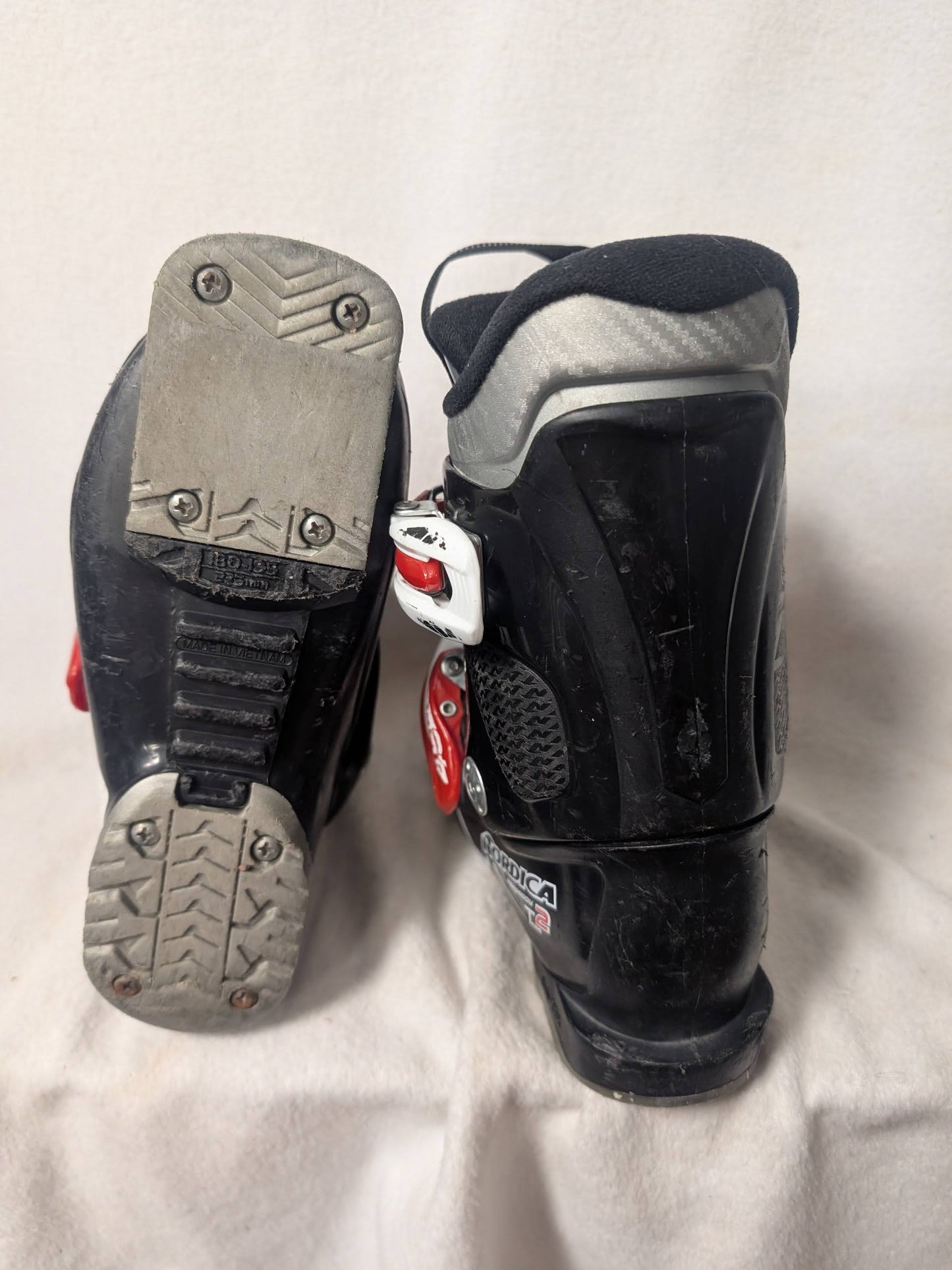 Nordica Team 2 Firearrow Youth Ski Boots Size 19.5 Color Black Used