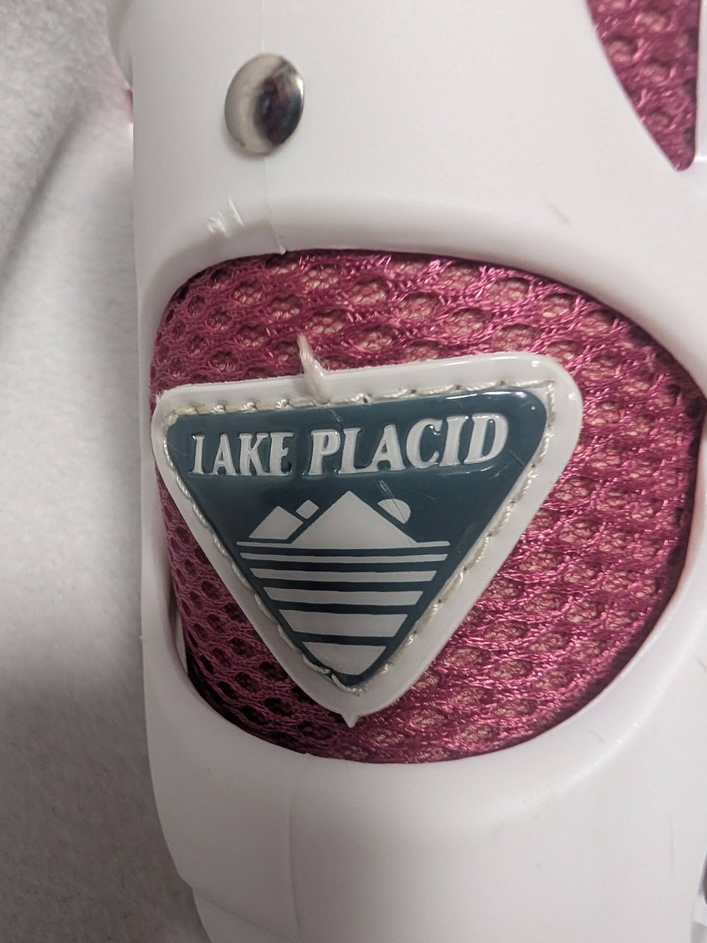 Lake Placid Hockey Ice Skates Size 2-5 Adjustable Color White Used