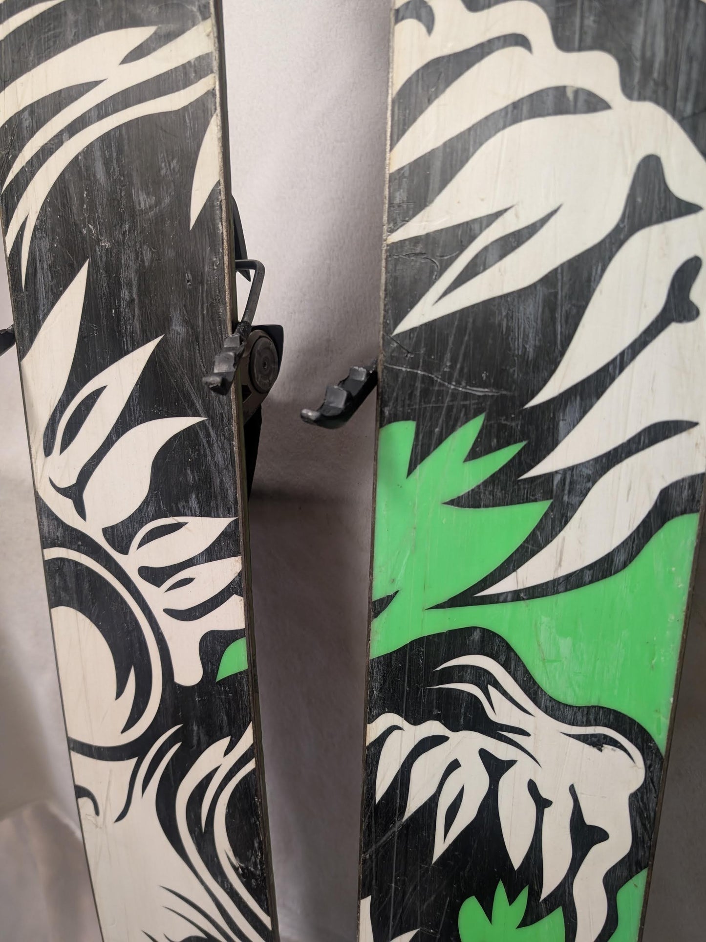 K2 Hell Bent XC Skis Marker Duke Randonee AT Bindings Size 180 Cm Green Used