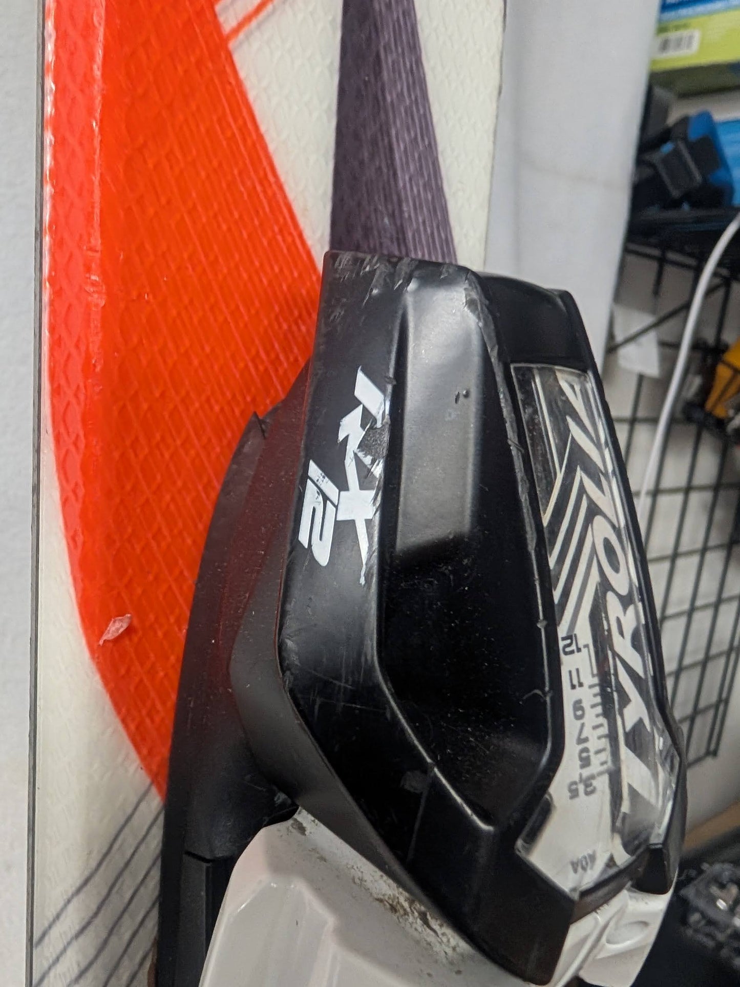 Head Mao-Trix Mojo Skis Tyrolia RX12 Bindings Size 175 Cm Color Orange Condition Used