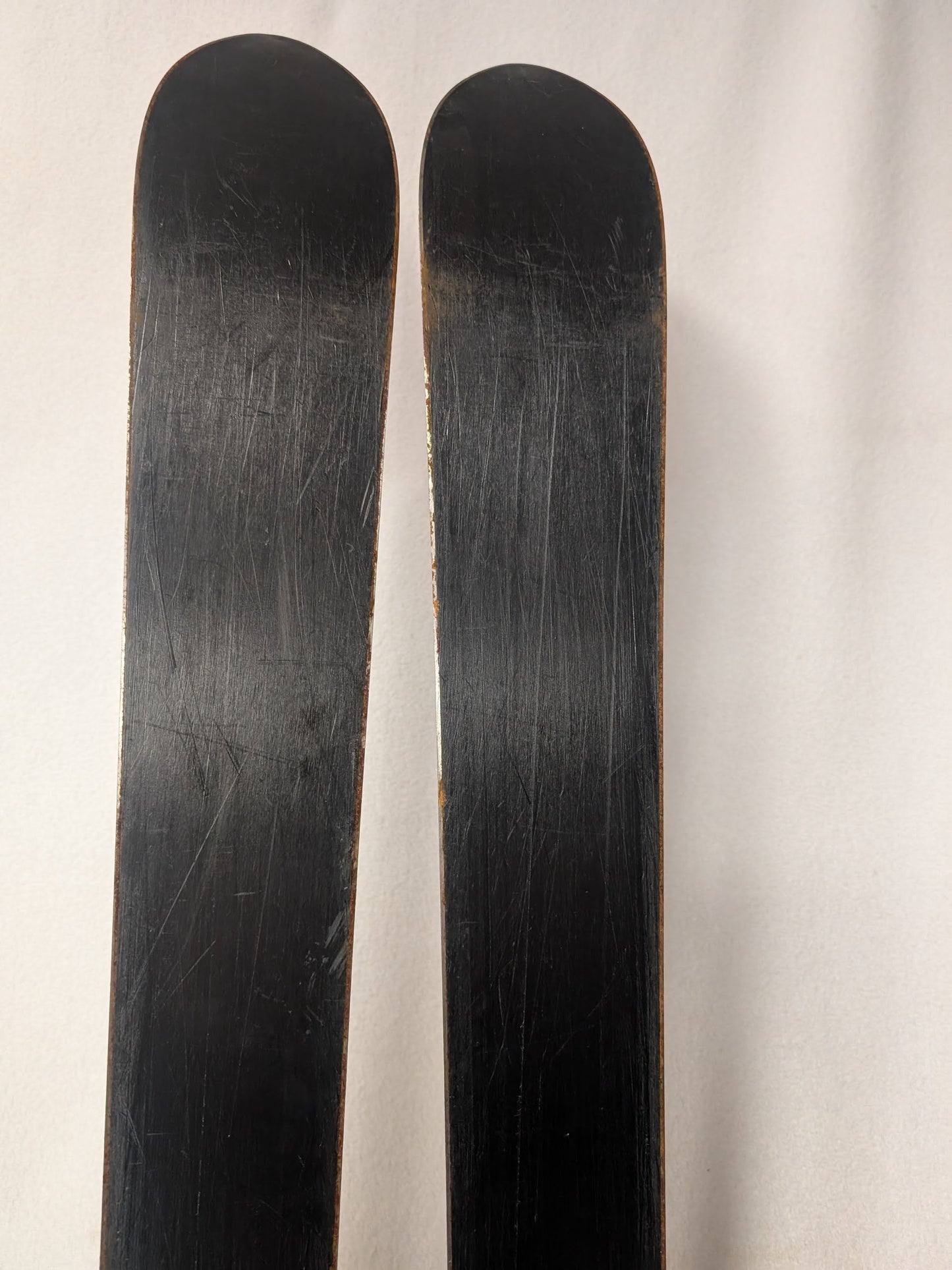 K2 Luv Bug Skis Marker 7.0 Bindings 135 Cm Color Pink Condition Used