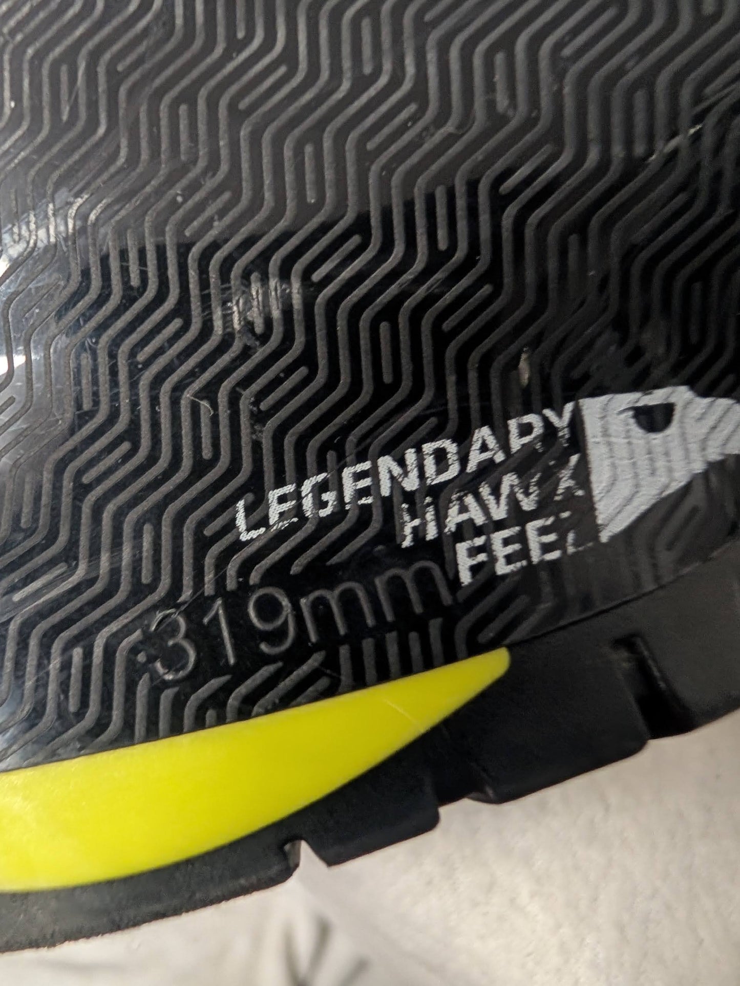 Atomic Hawk Magna 100 Ski Boots Size 27.5 Color Black Condition Used