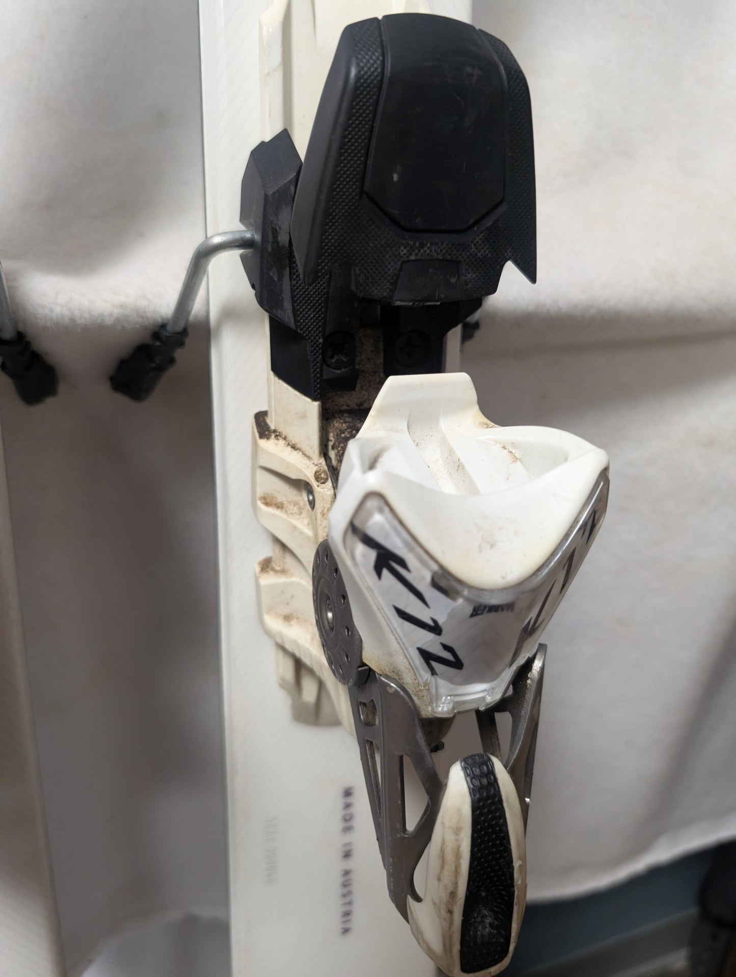 Kastle 82 Skis Marker K12 Bindings 172 Cm Color White Condition Used