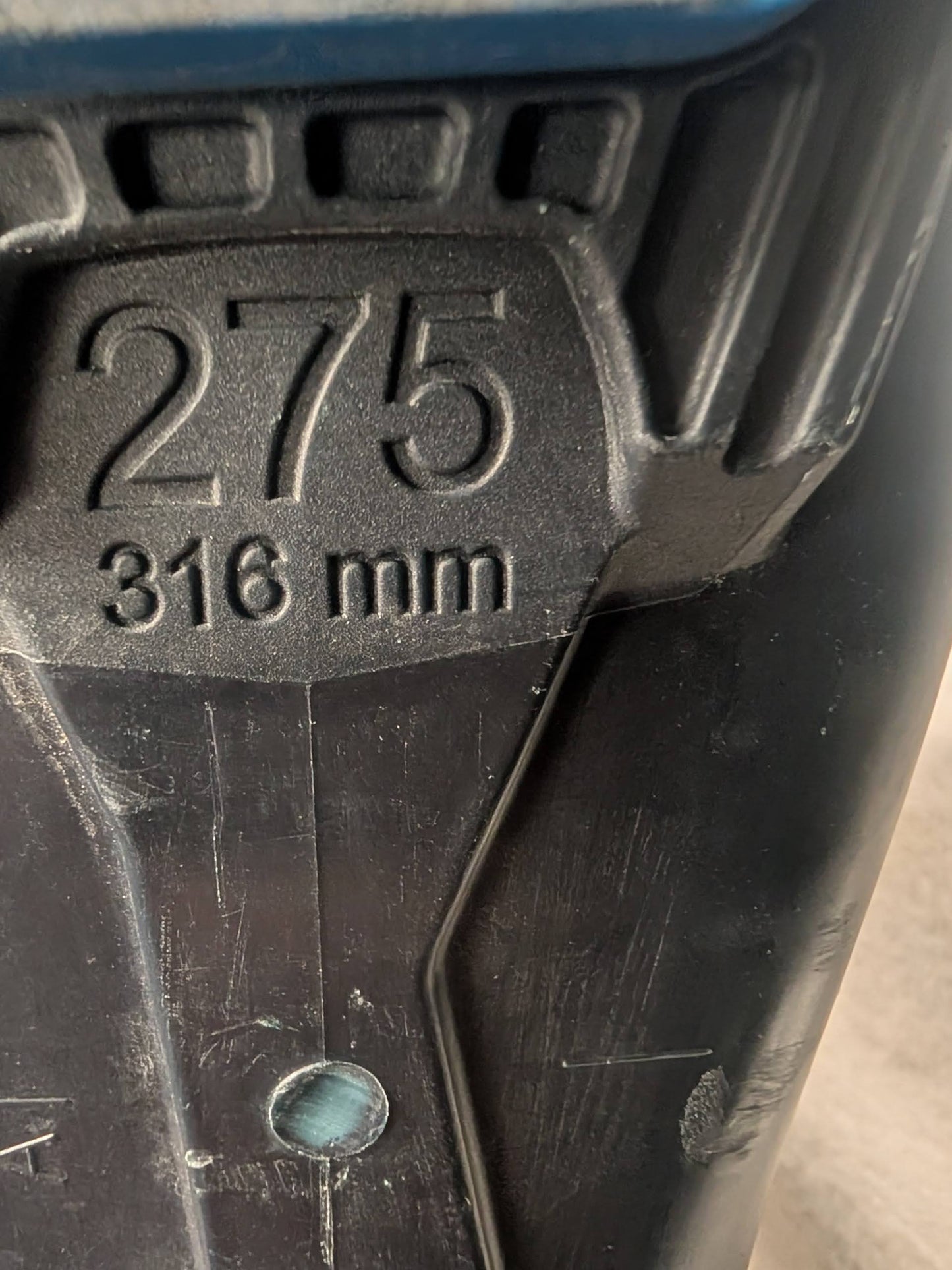 Lange LX120 Ski Boots Size 27.5 Color Black Condition Used