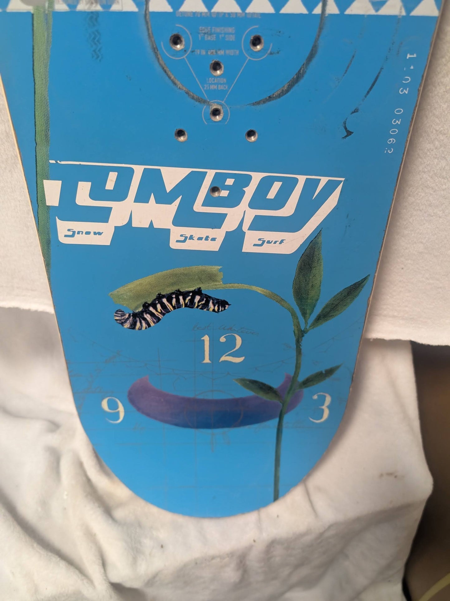 Burton Feelgood Snowboards No Bindings Size 149 Cm Color Blue Used