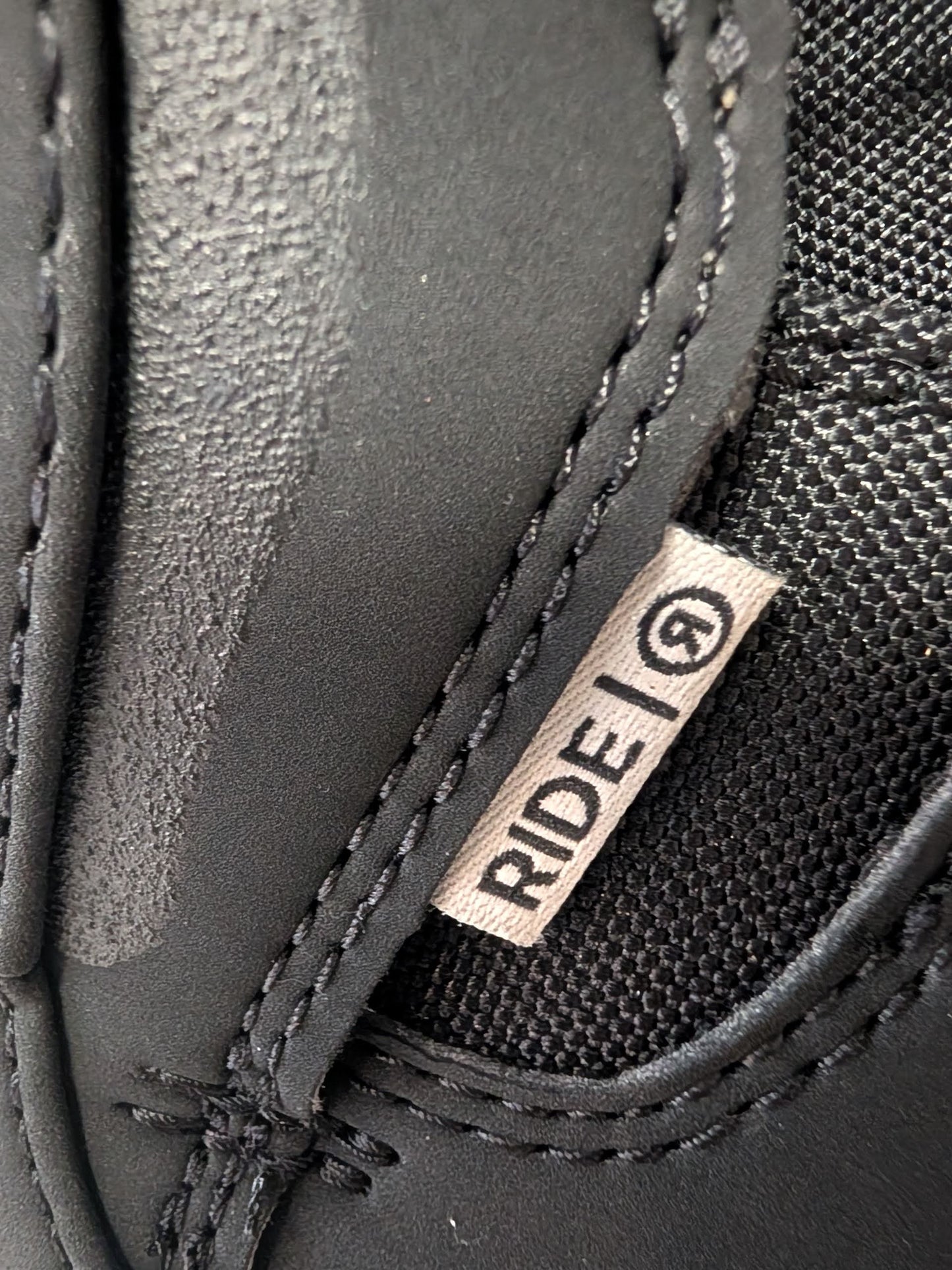 Ride BOA Lasso Pro Snowboard Boots Size 10.5 Color Black Condition Used