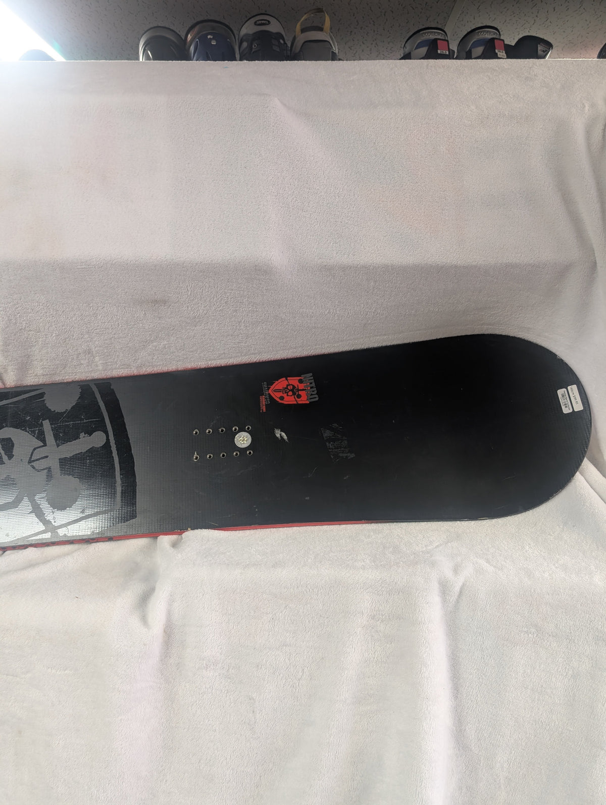 Nitro Shadow 60 Snowboard Deck Only (No Bindings) Size 160 cm Color Black Condition Used