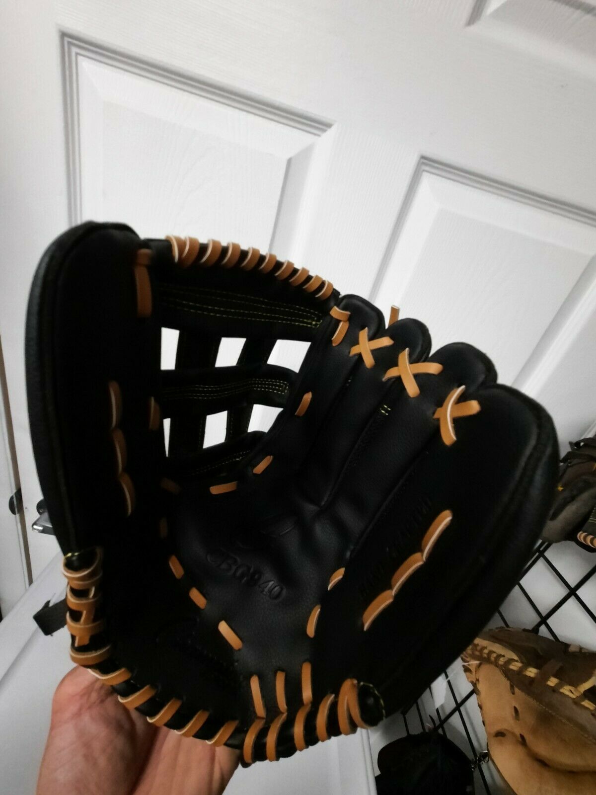 Champion Sports New Baseball Mitt Size 12 In CBG940 Right Hand Throwing, LH, RHT Black