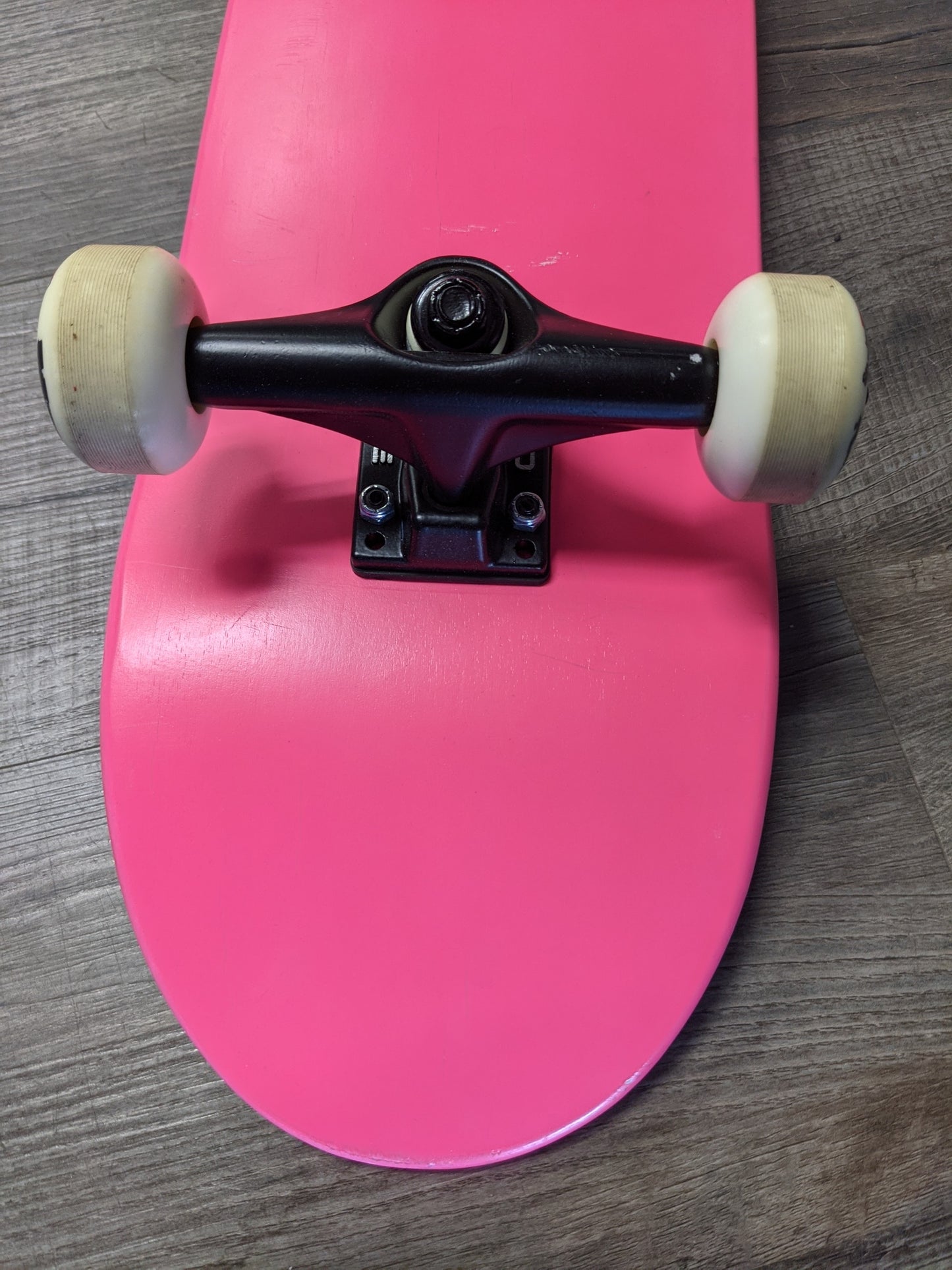 Moose Complete New Skateboard, Pink, Size: 7.5x32 In
