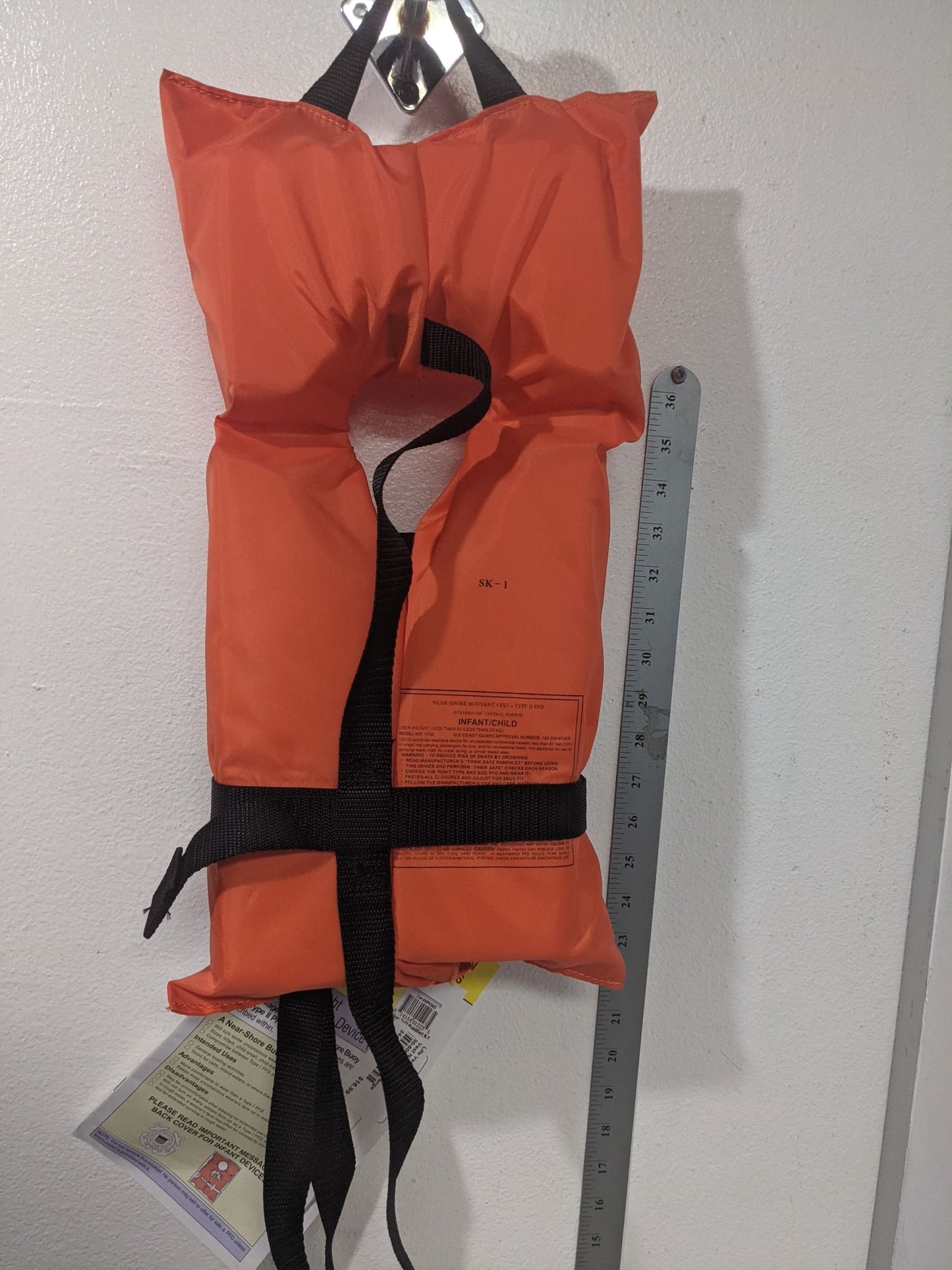 Flowt Neck Life Jacket 30-50 lbs NEW