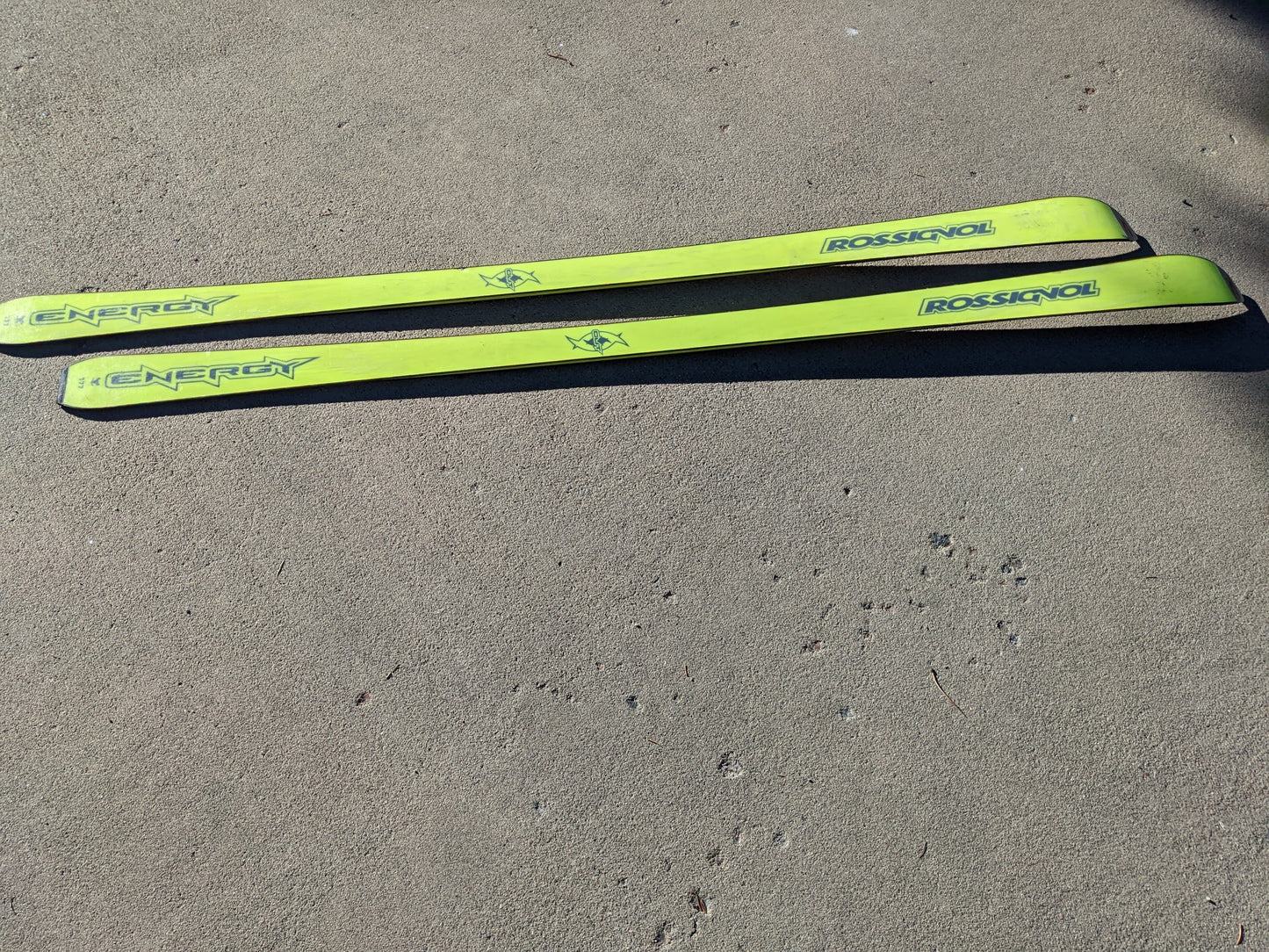 Rossignol Cut HCA 700 Skis *NO Bindings* Size 177 Cm Color Blue Condition Used