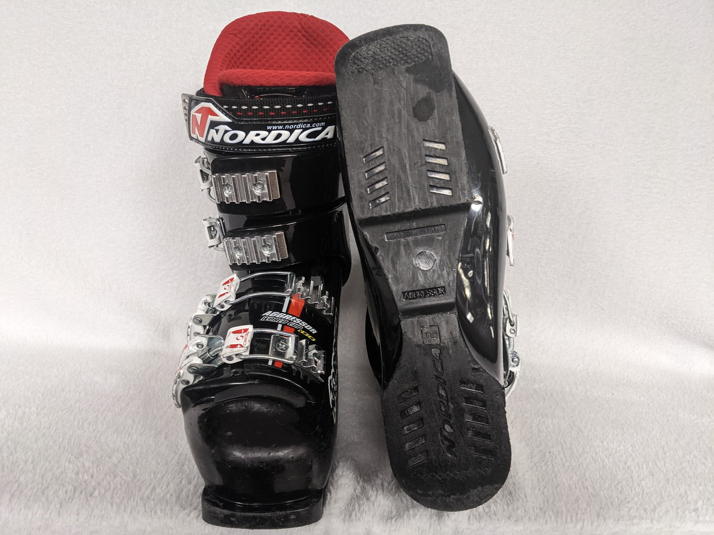 Nordica Dobermann Aggressor World Cup Ski Boots Size Mondo 24 Color Black Used