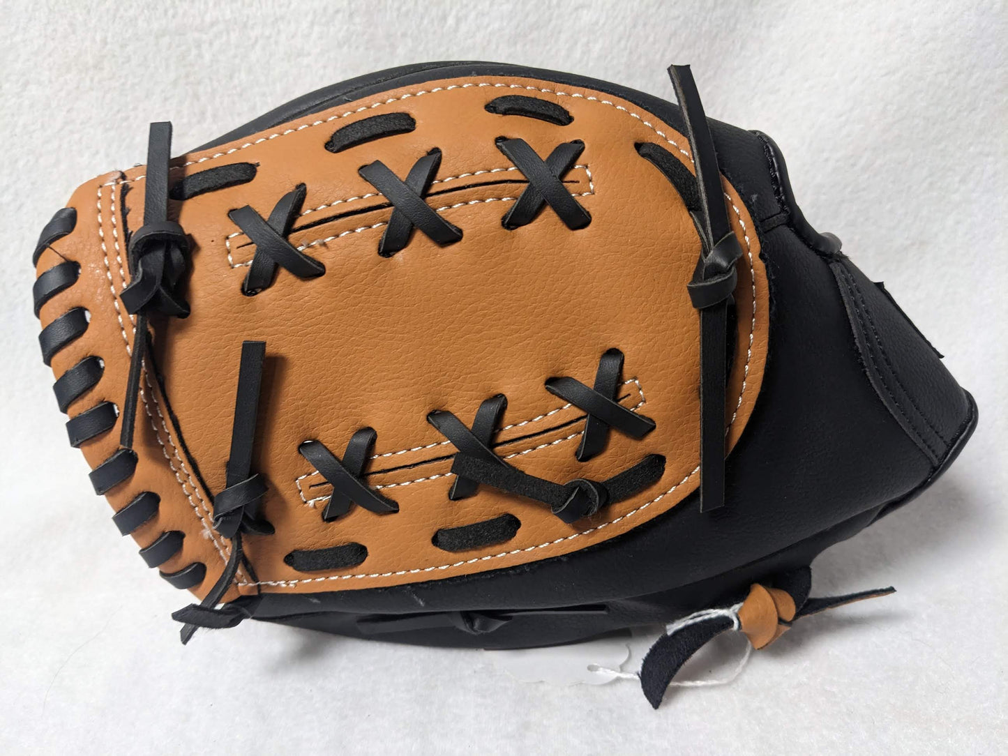 Champion RHT 11.5 Inch Baseball Mitt Glove New Black CBG600
