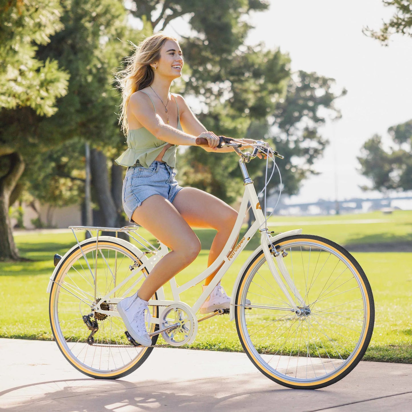 Retrospec Beaumont City Bike - Step Through 7 Speed (Adult) New