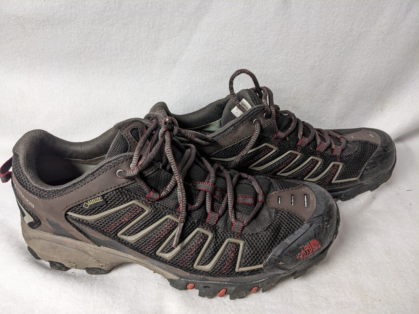 The North Face Hiking Shoes Size 11 Color Gray Condition Used