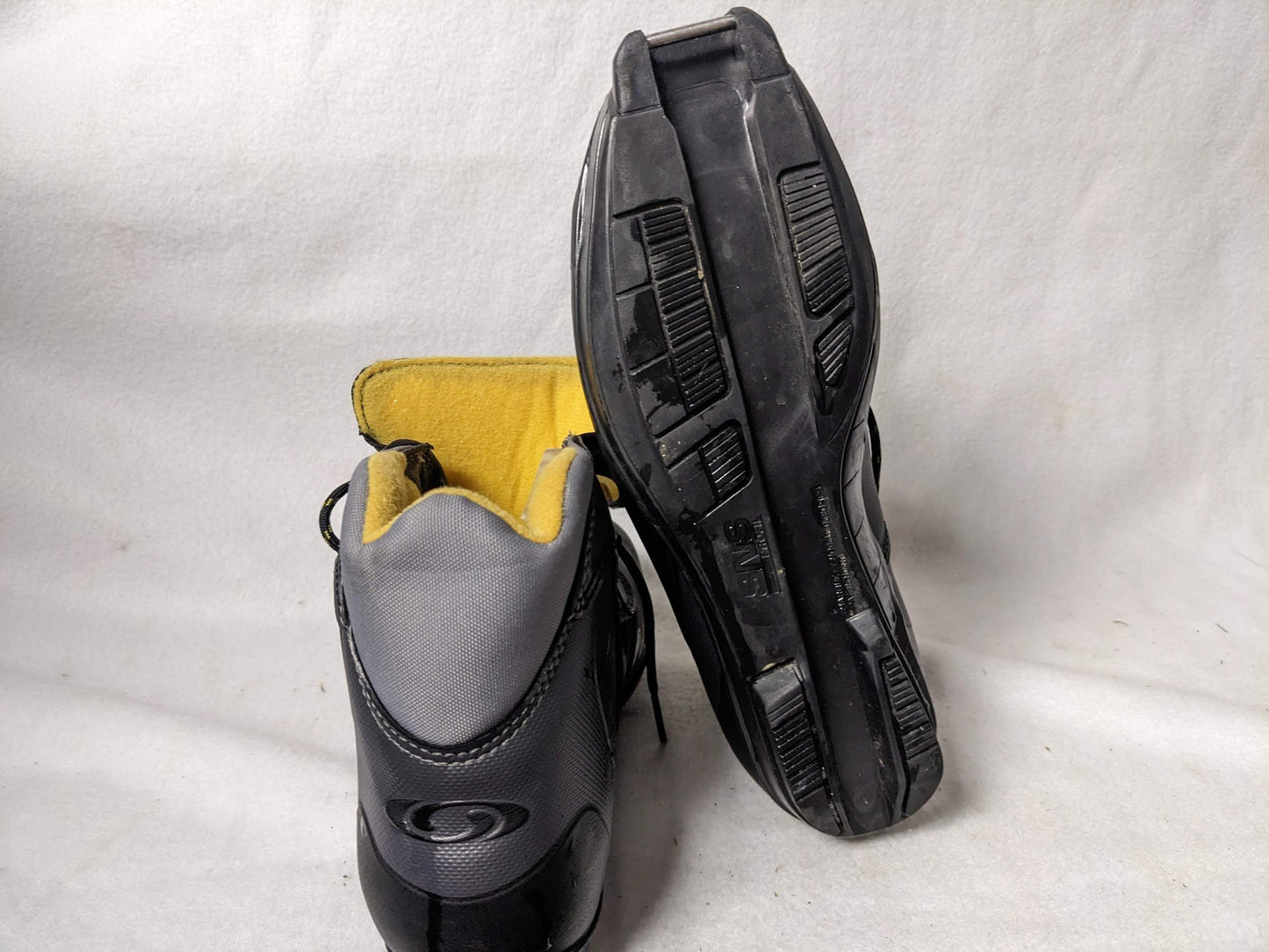 Salomon e3 SNS XC Cross Country Profil Ski Boots Size 24 Color Black Condition Used