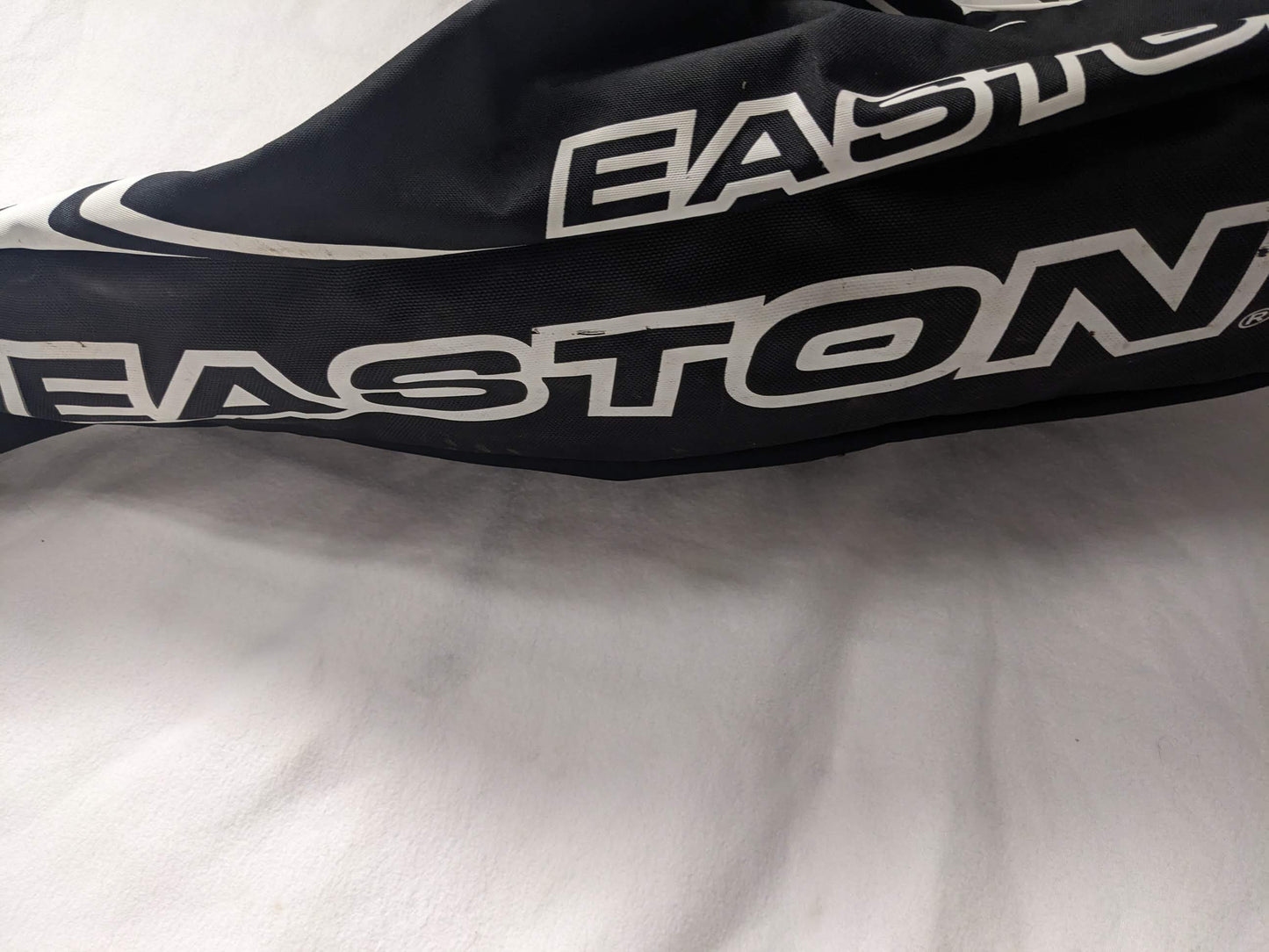 Easton Baseball/Softball Tote Bag Size 35 In Color Black Condition Used