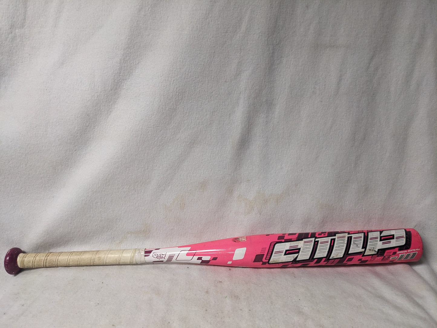 Worth Official Softball Bat ISA,USSSA, ASA, NSA Size 28 In 18 Oz Color Pink Condition Used