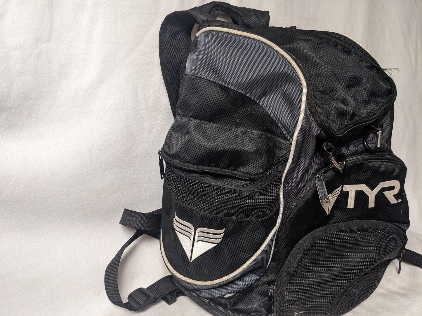 TYR Baseball Gear Bag Backpack Size 14 In Color Black Condition Used