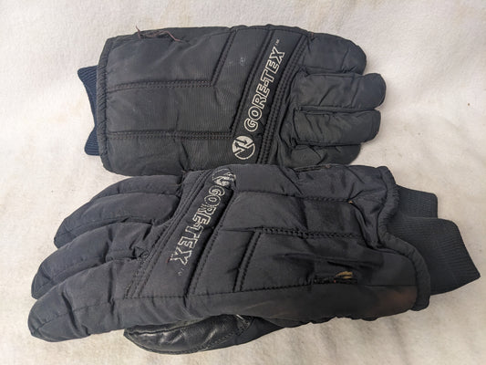 Gore-Tex Winter Gloves Size 10 In Color Black  Condition Used