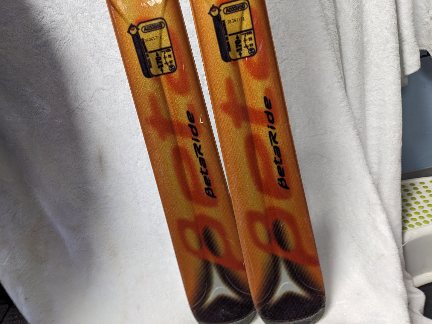 Atomic Beta Ride R9 22 Skis *No Bindings* Size 170 Cm Color Orange Condition Used