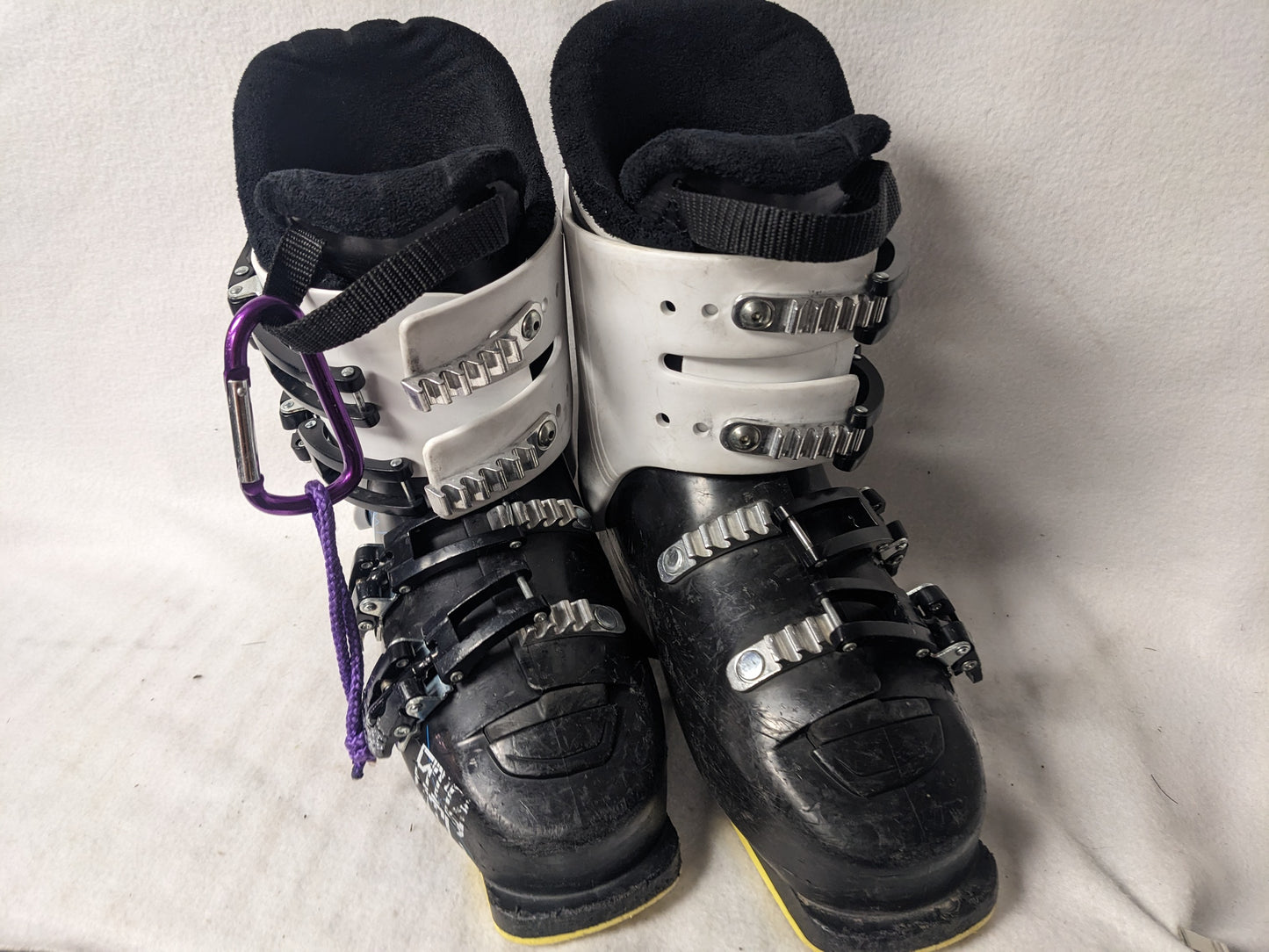 Atomic Waymaker Jr 4  Ski Boots Size 23.5 Color Black Condition Used