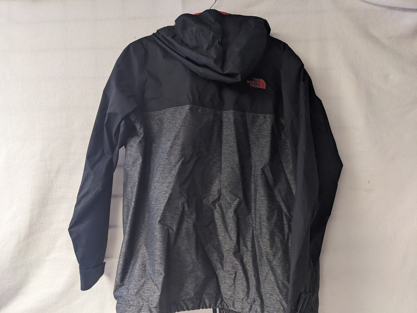 The North Face Youth Hooded Shell Jacket/Coat Size Youth Large Color Gray Condition Used