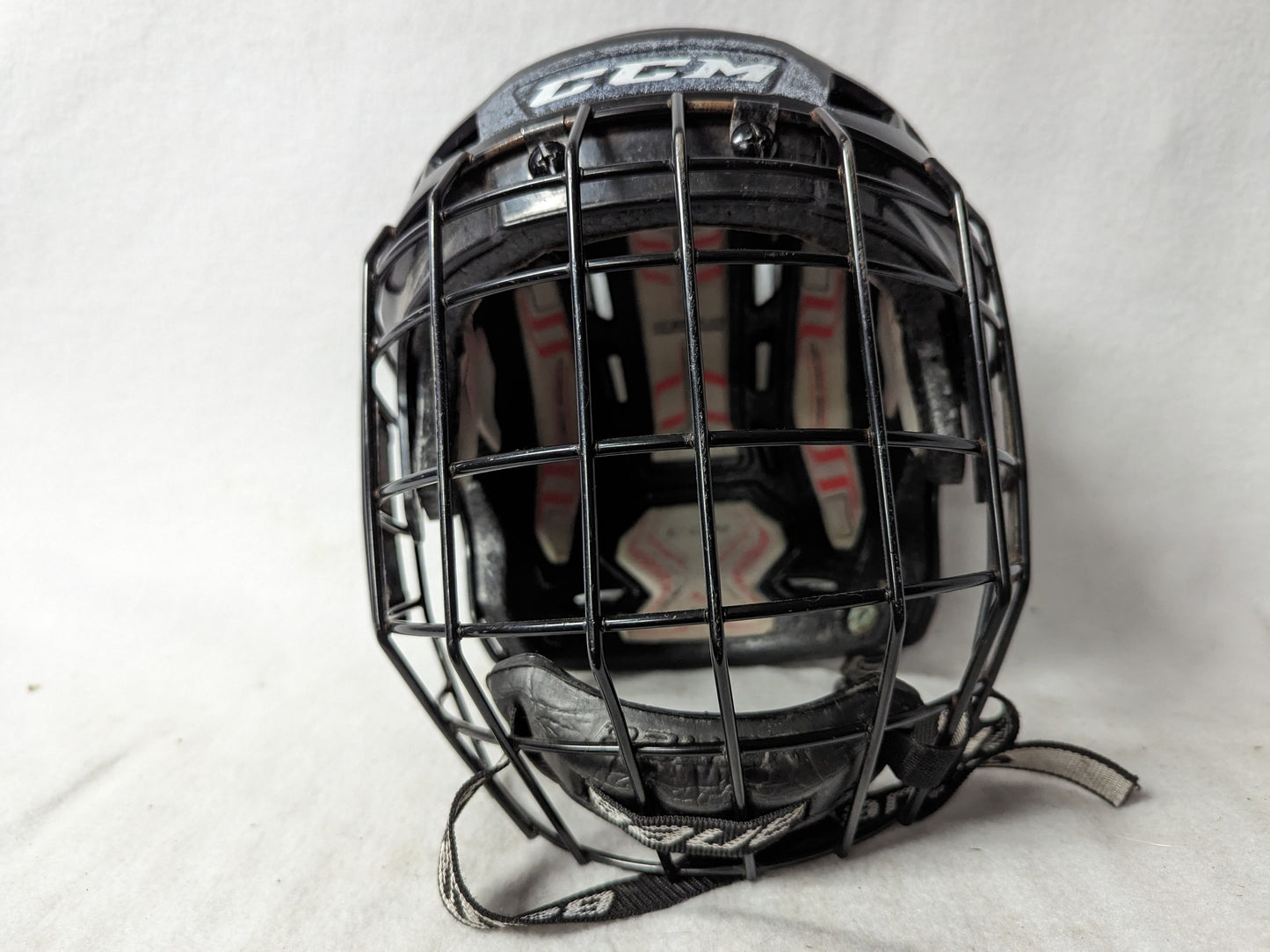 CCM Youth Hockey Helmet w/Cage Size Youth Medium Color Black Condition Used