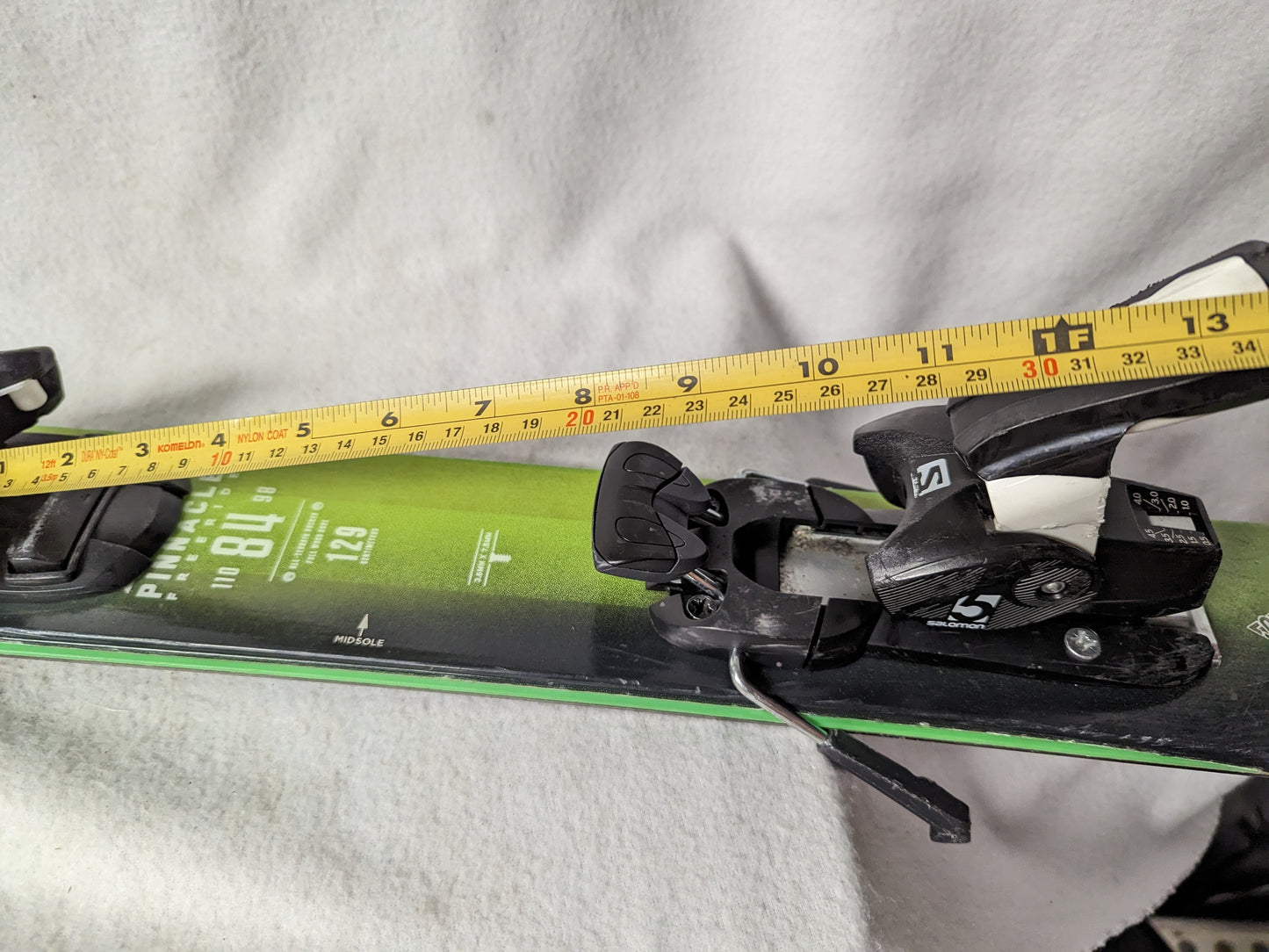 K2 Pinnacle 84 Skis w/Salomon Bindings Size 129 Cm Color Green Condition Used